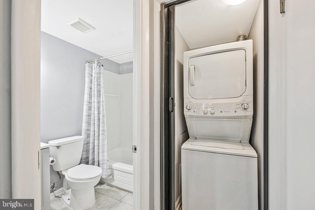 HOLLY HILL CONDOMINIUMS - Residential