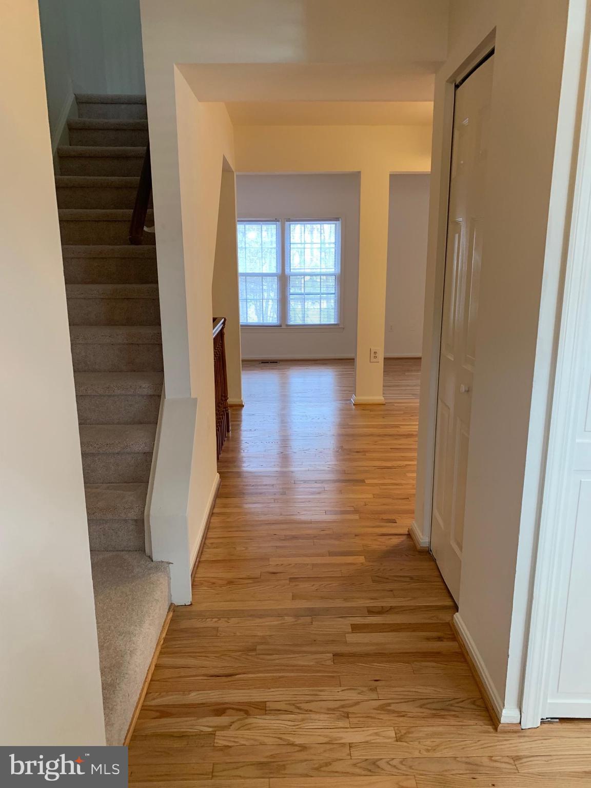 COLONY PARK - Residential Lease