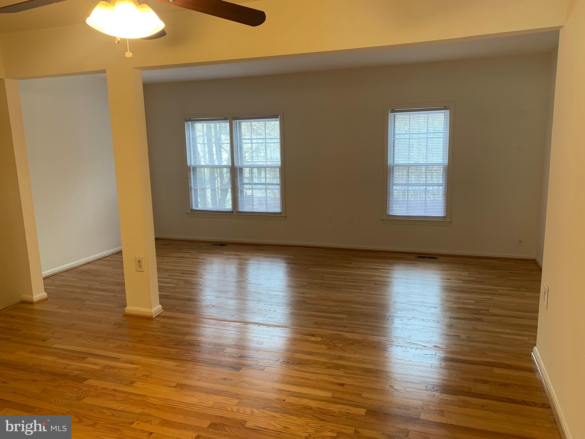 COLONY PARK - Residential Lease