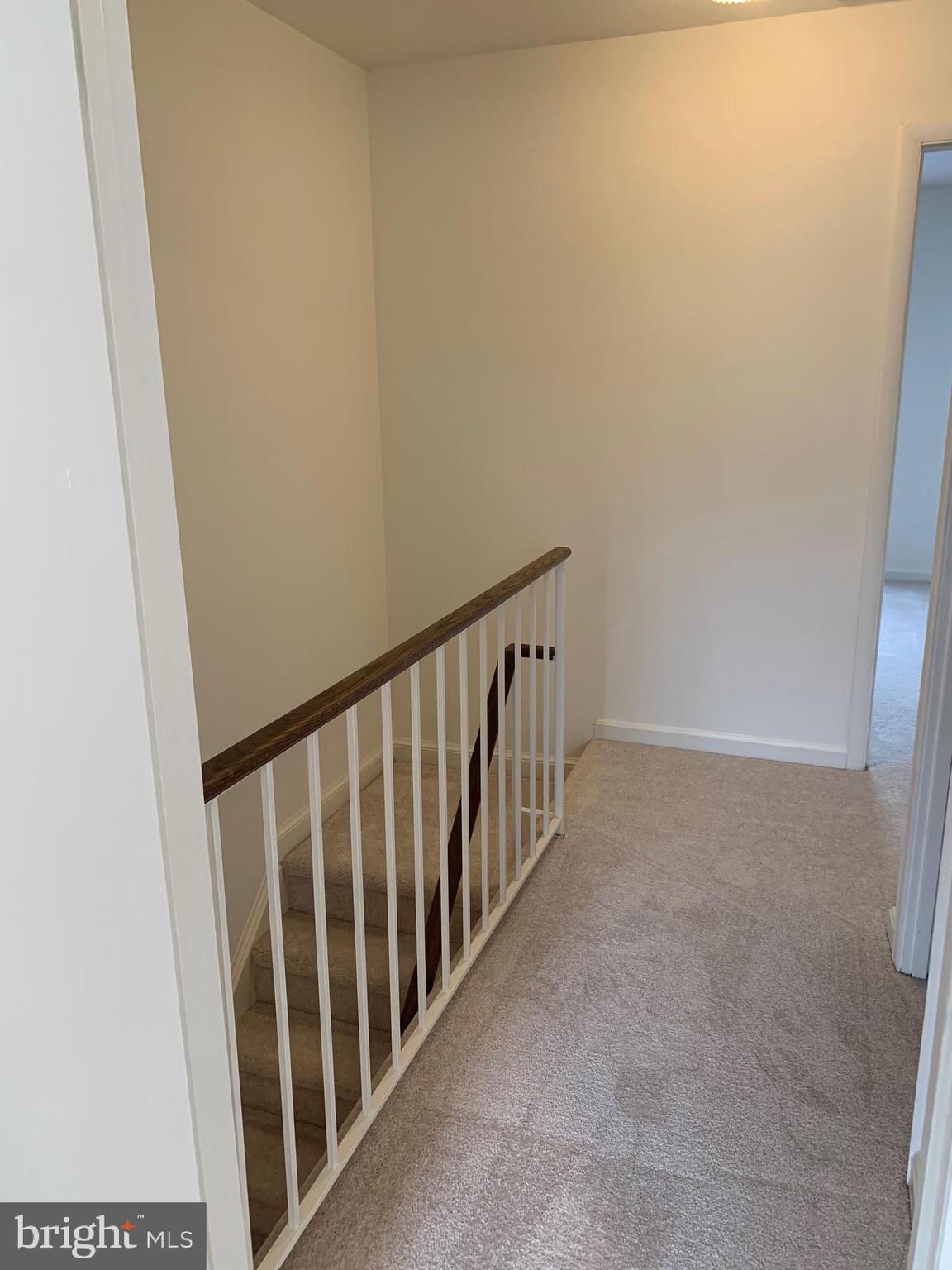 COLONY PARK - Residential Lease