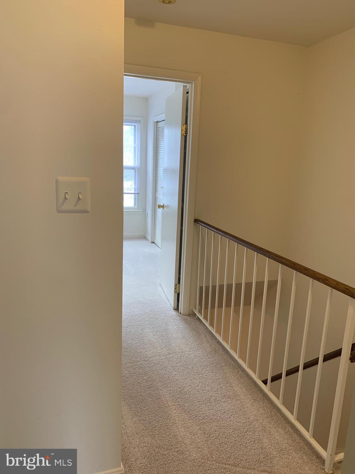 COLONY PARK - Residential Lease