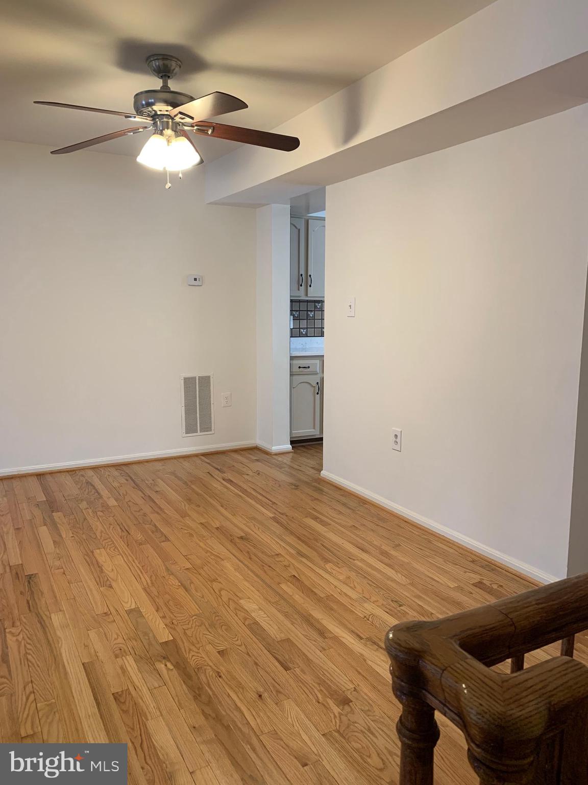 COLONY PARK - Residential Lease