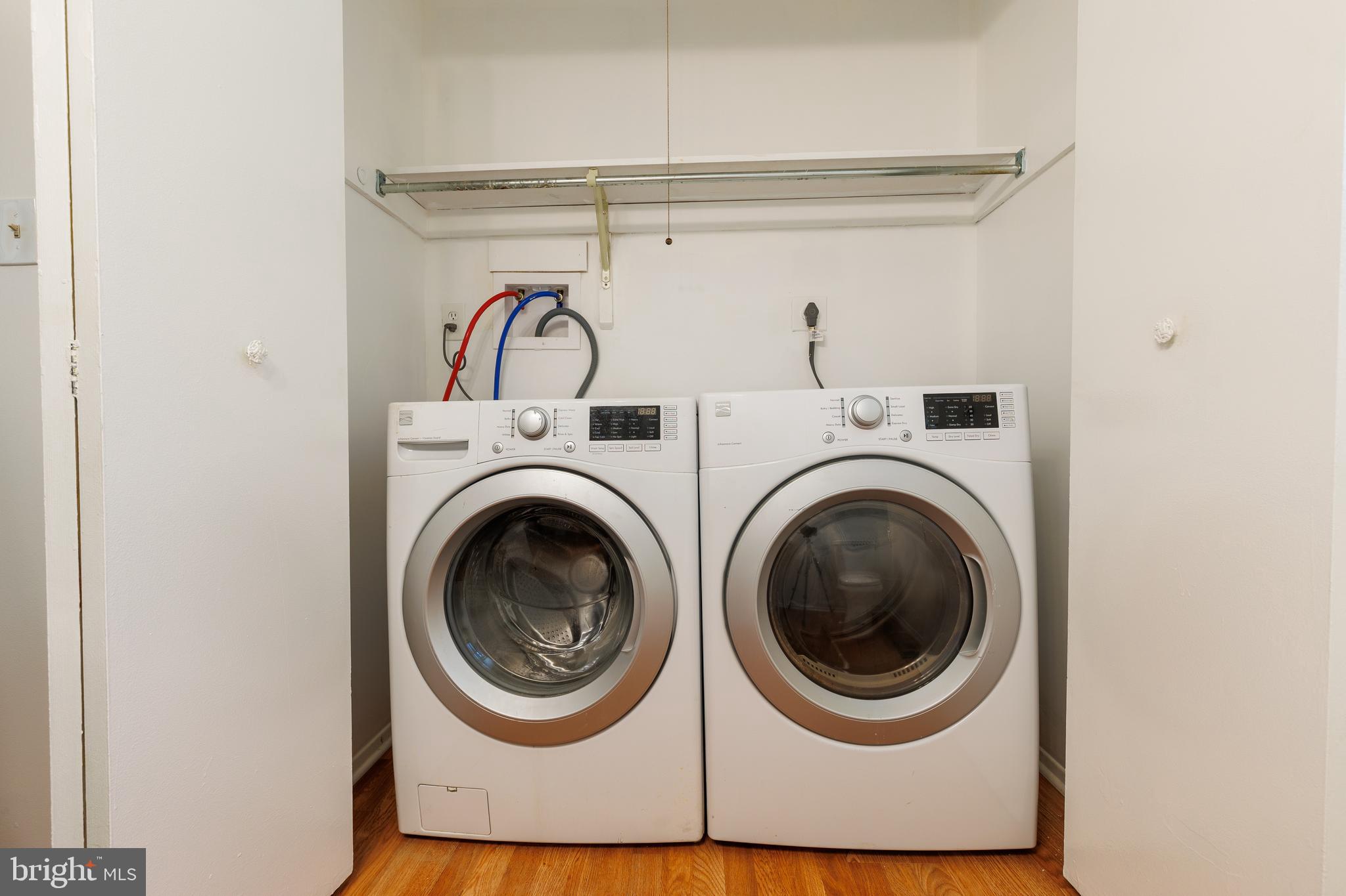 OLDE MILL ESTATES - Residential