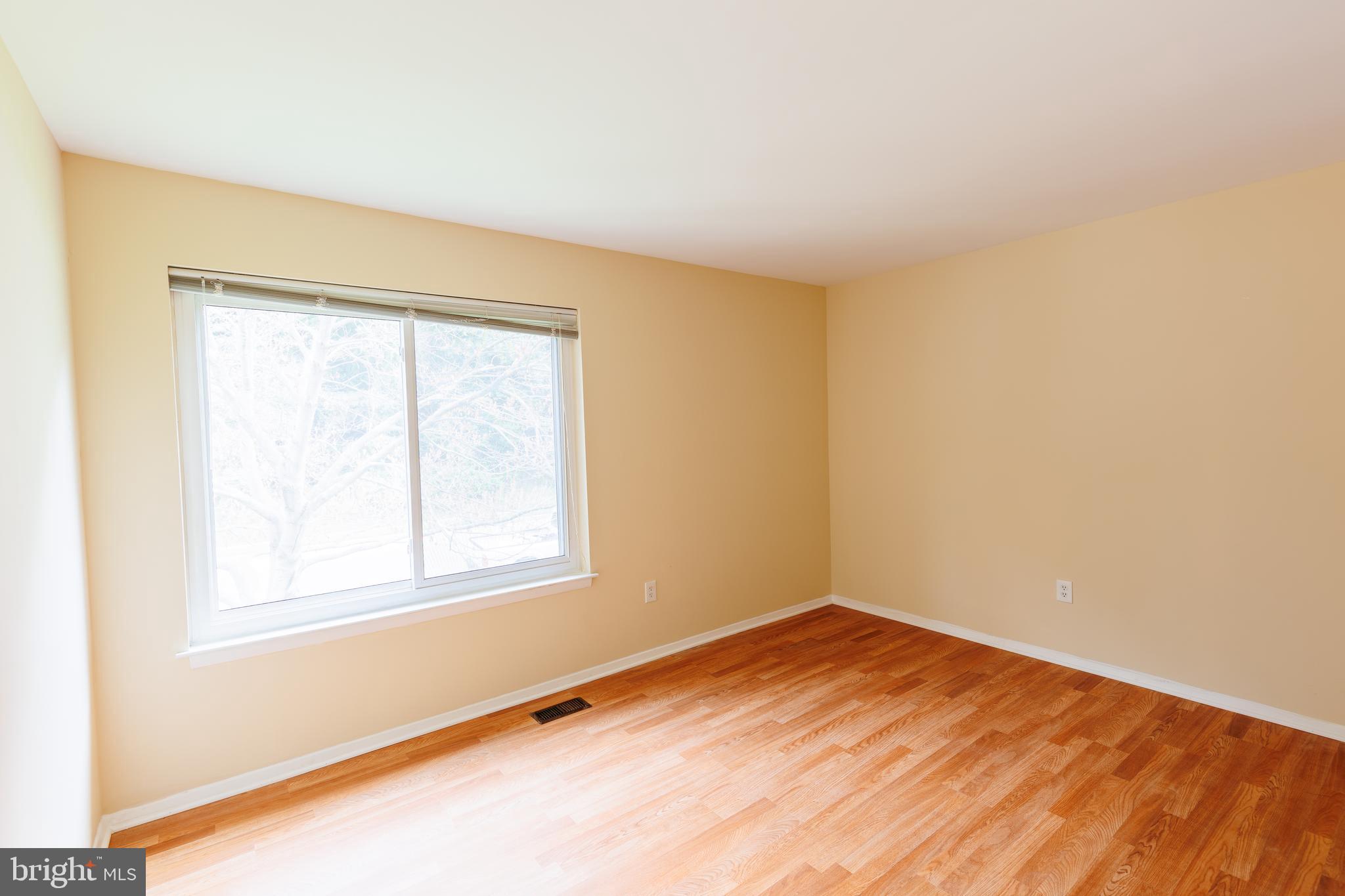 OLDE MILL ESTATES - Residential