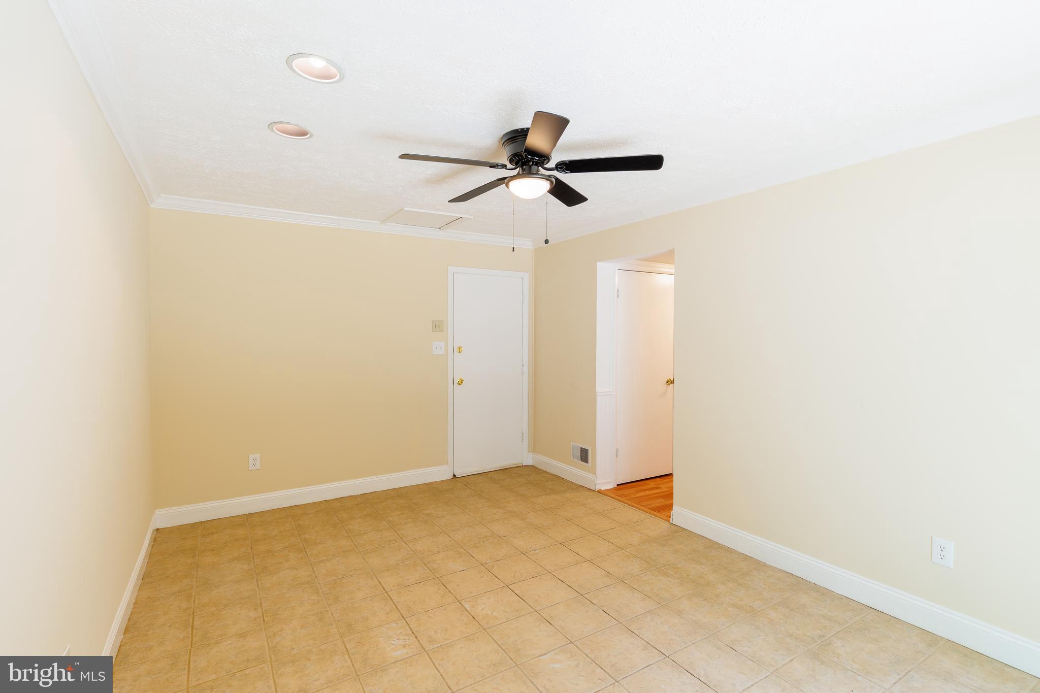 OLDE MILL ESTATES - Residential