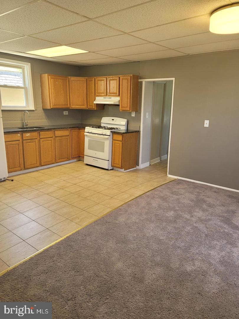 212 RANCOCAS ROAD 1/2