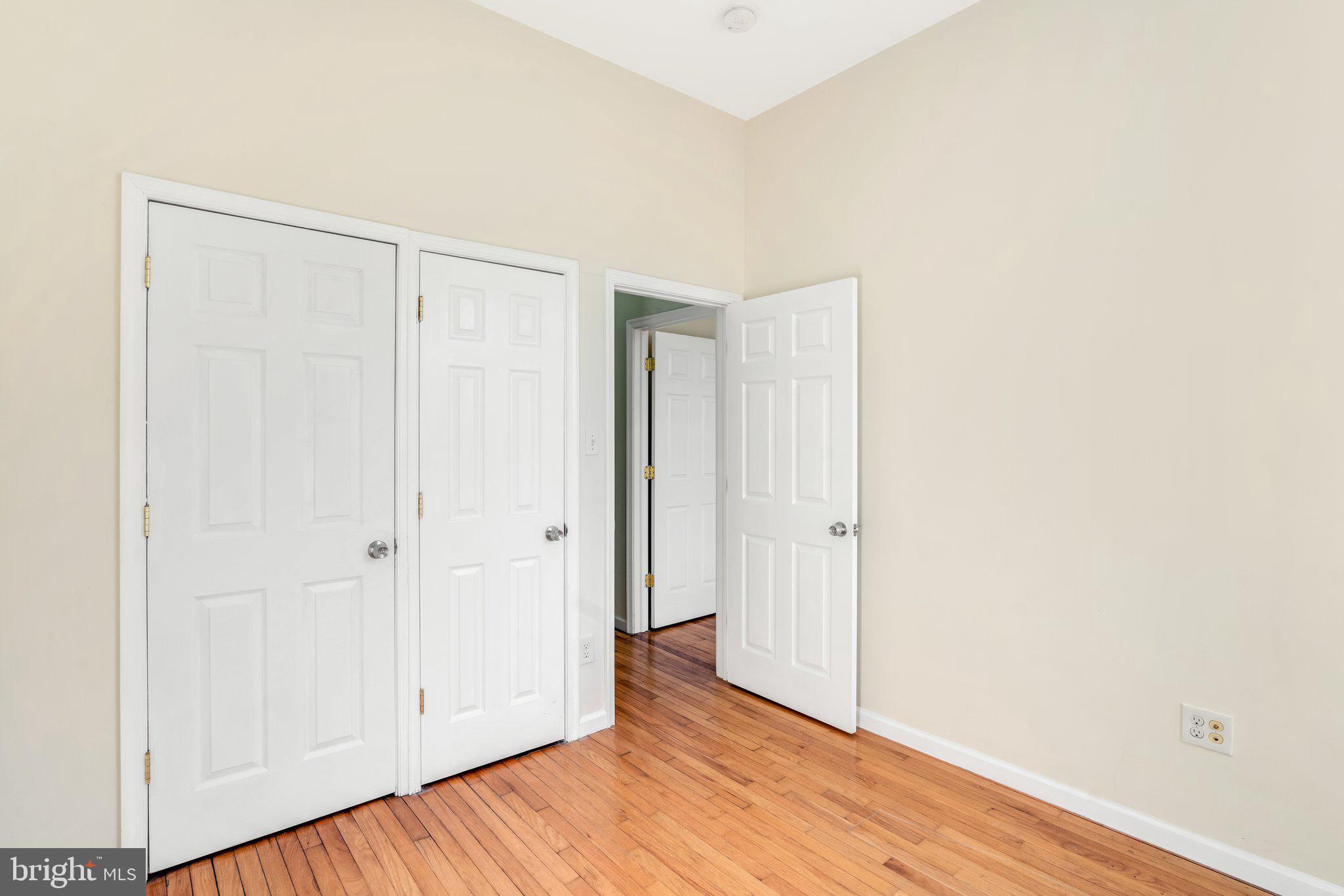 TEMPLE UNIVERSITY - Residential Lease