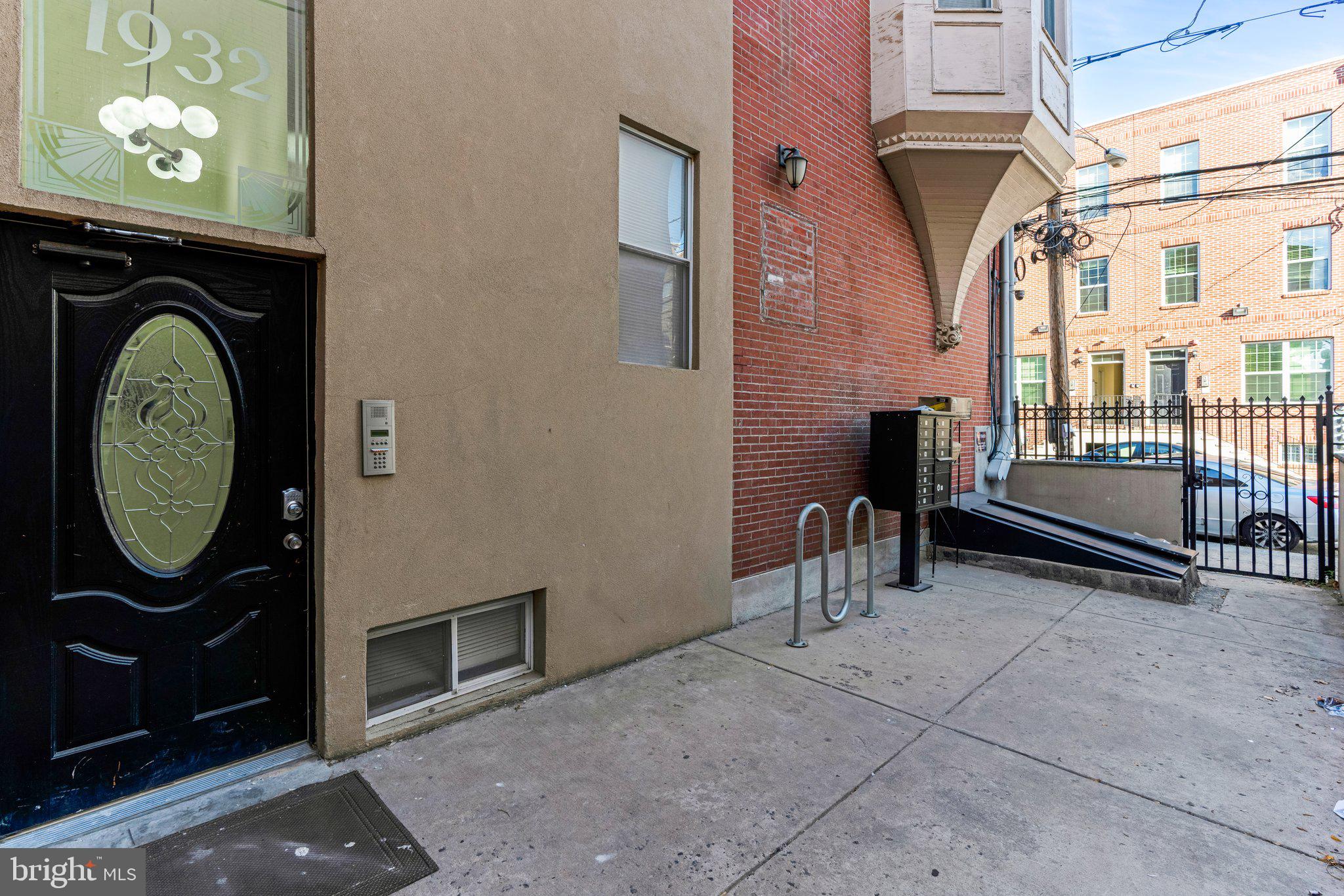 TEMPLE UNIVERSITY - Residential Lease