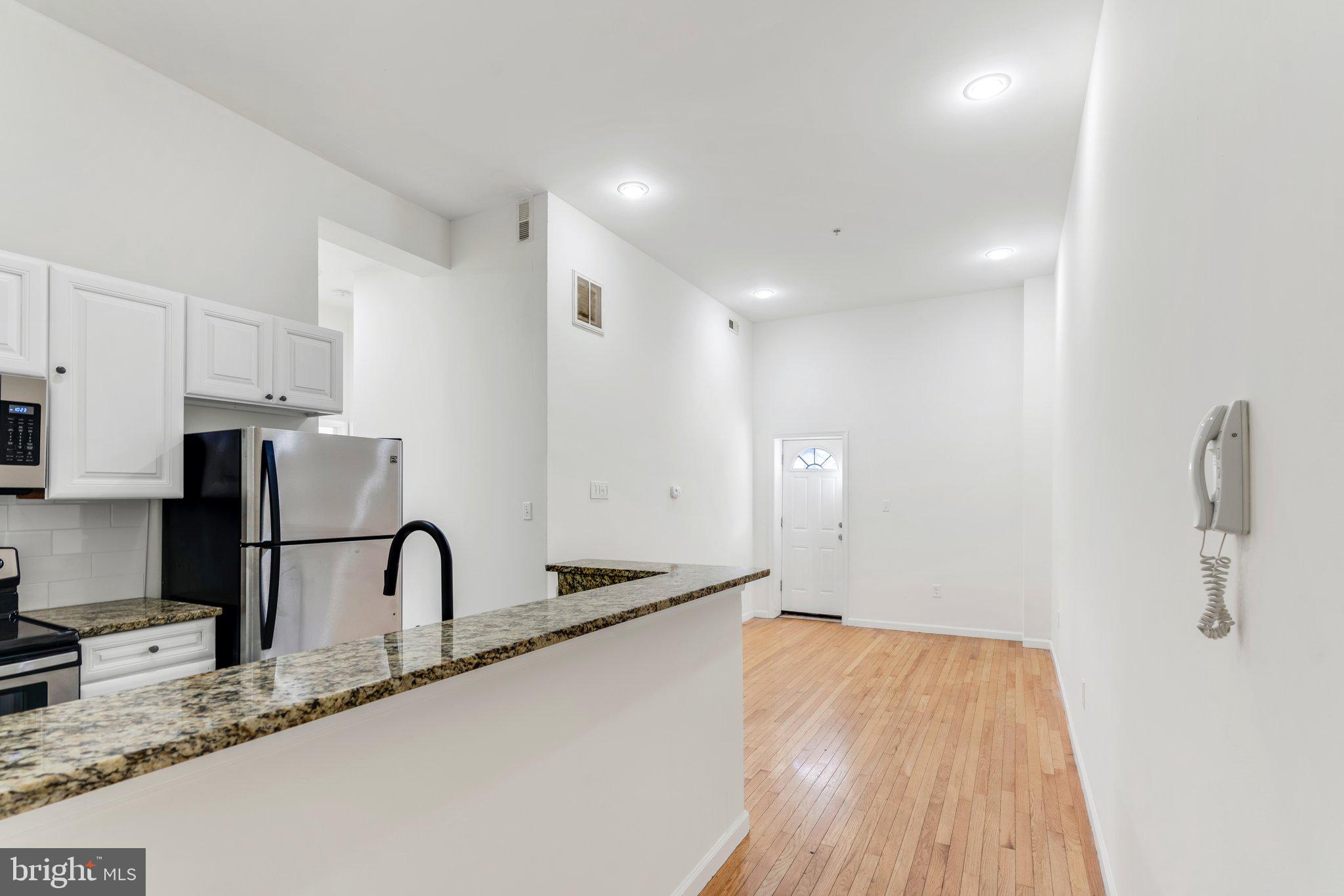 TEMPLE UNIVERSITY - Residential Lease