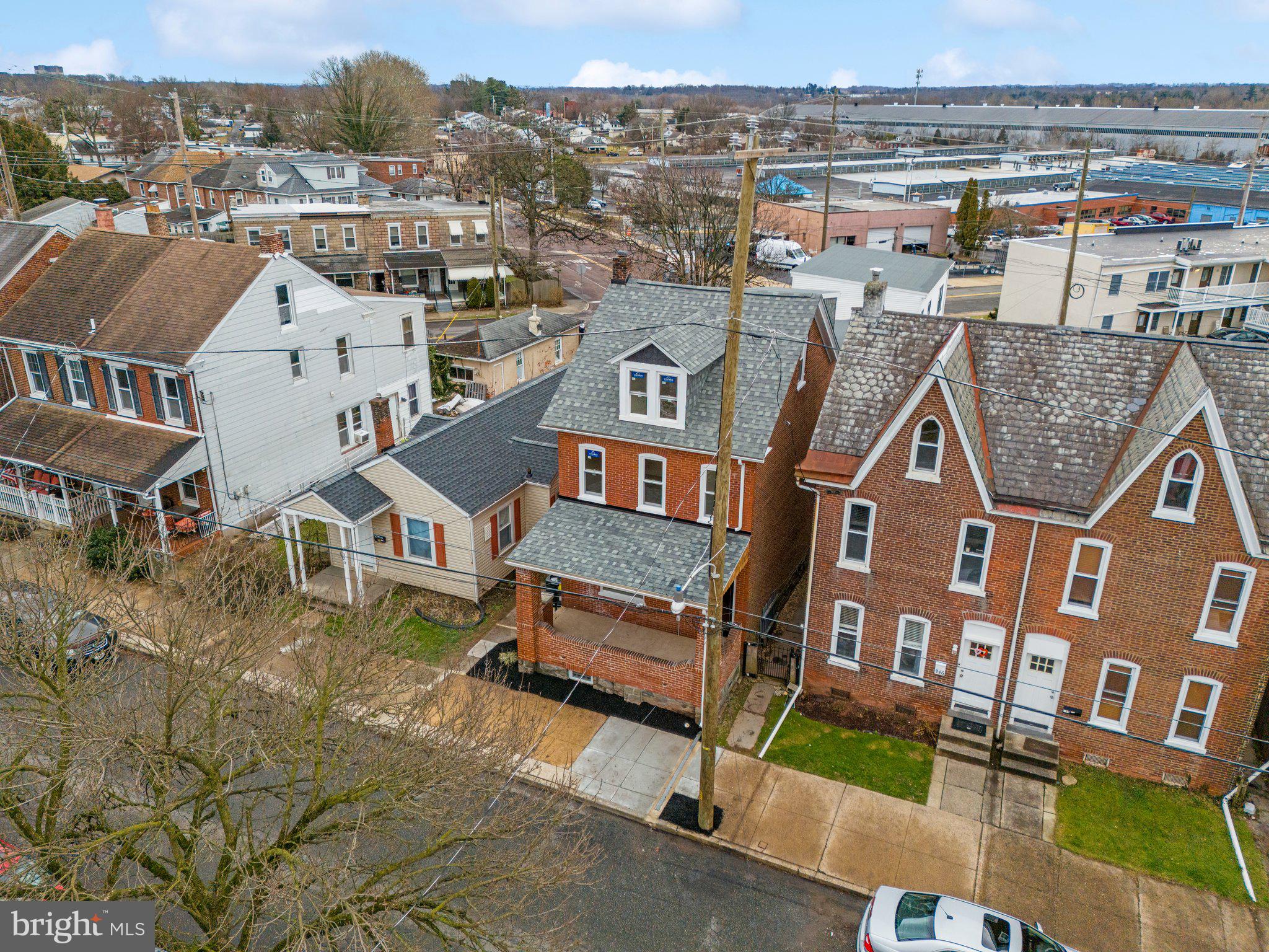 POTTSTOWN - Residential