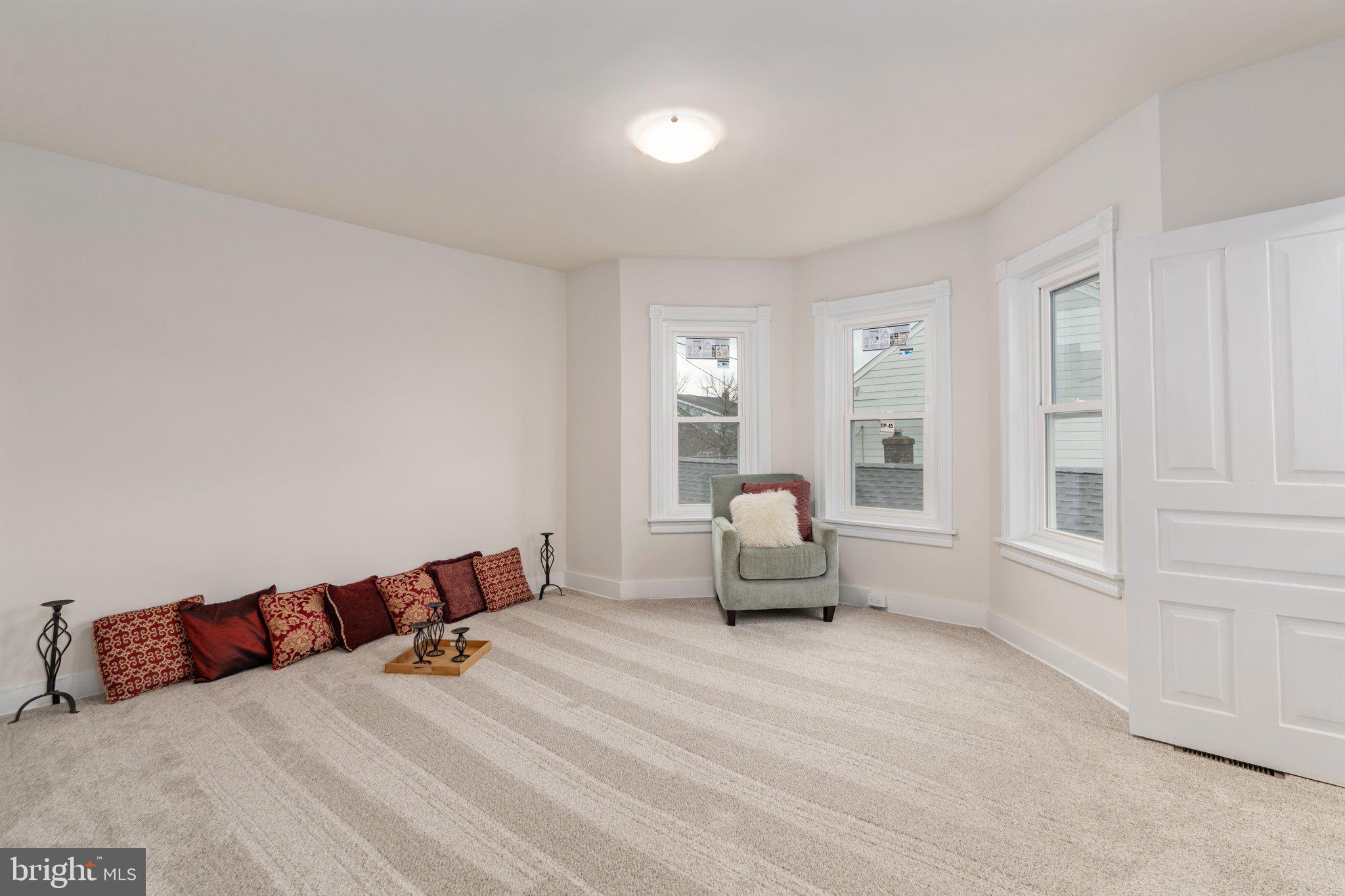 POTTSTOWN - Residential