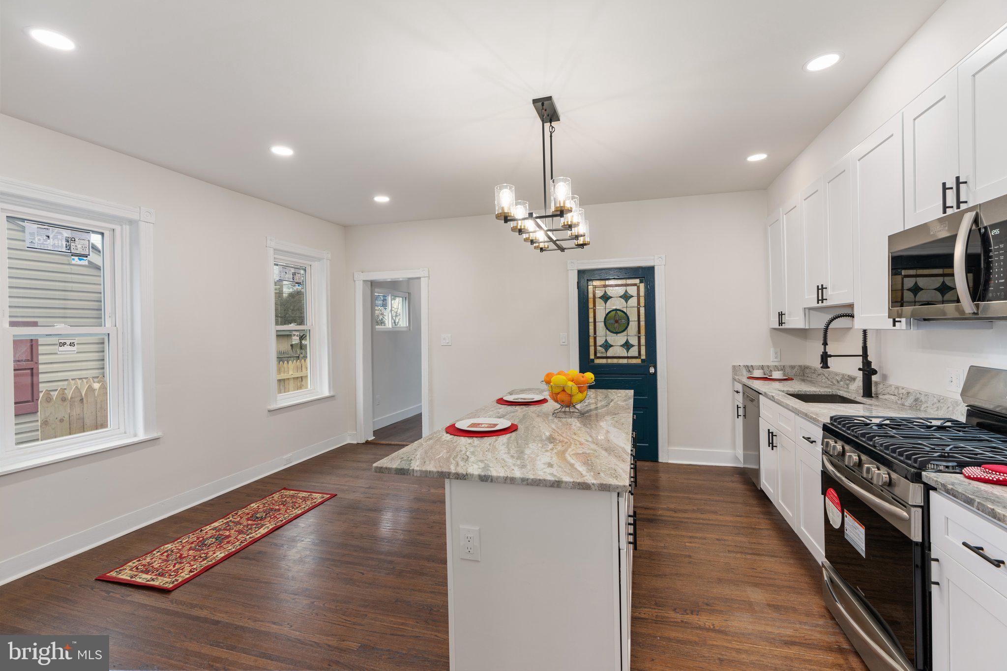 POTTSTOWN - Residential