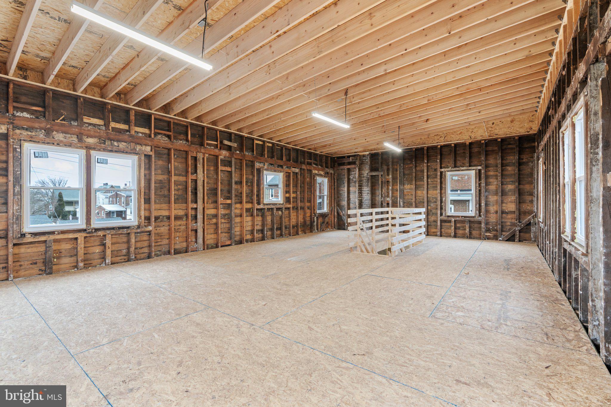 POTTSTOWN - Residential