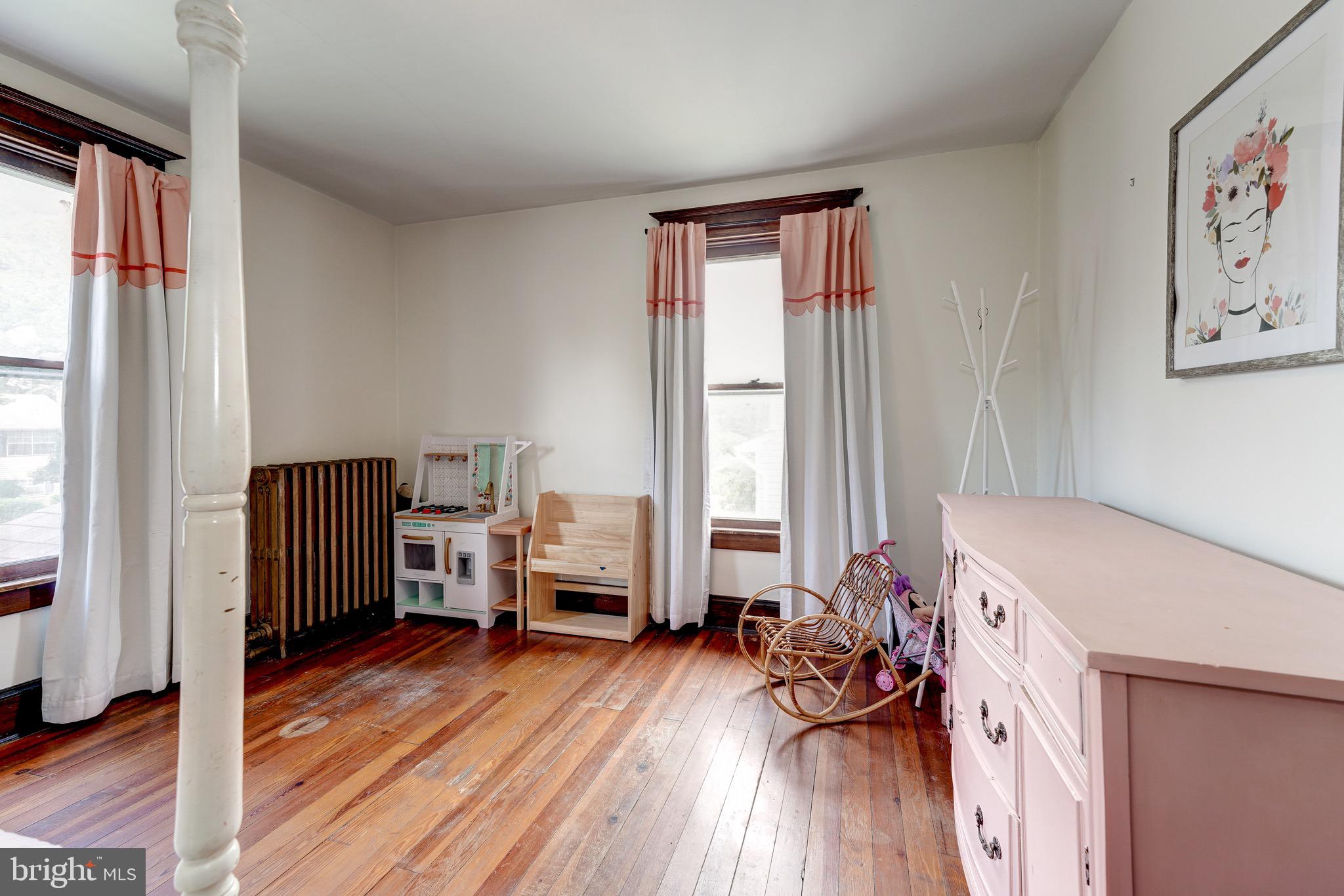 GLEN BURNIE - Residential