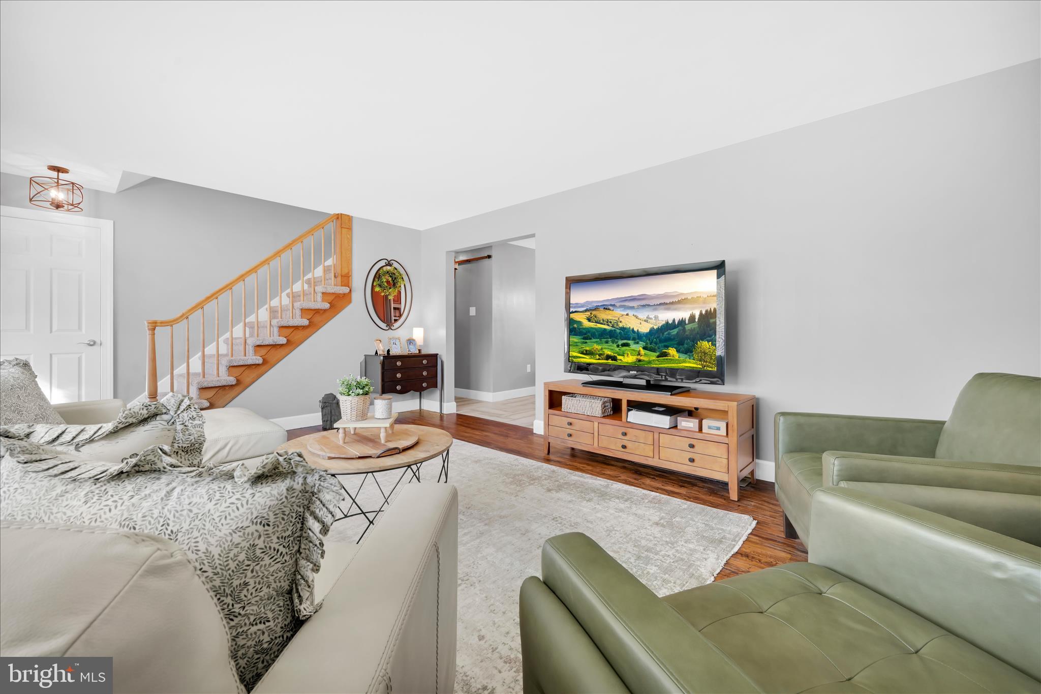 CRESSWELL ACRES - Residential