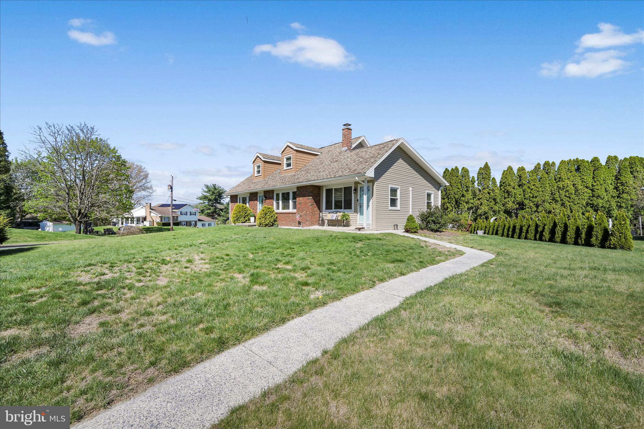 CRESSWELL ACRES - Residential