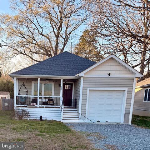 109 1ST STREET COLONIAL BEACH VA 22443
