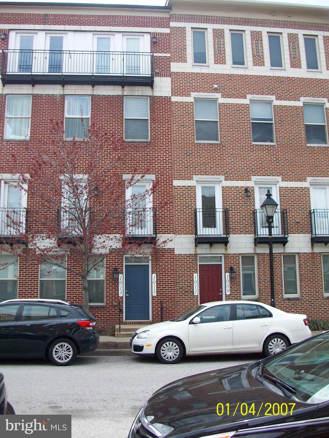 ALBEMARLE SQUARE - Residential