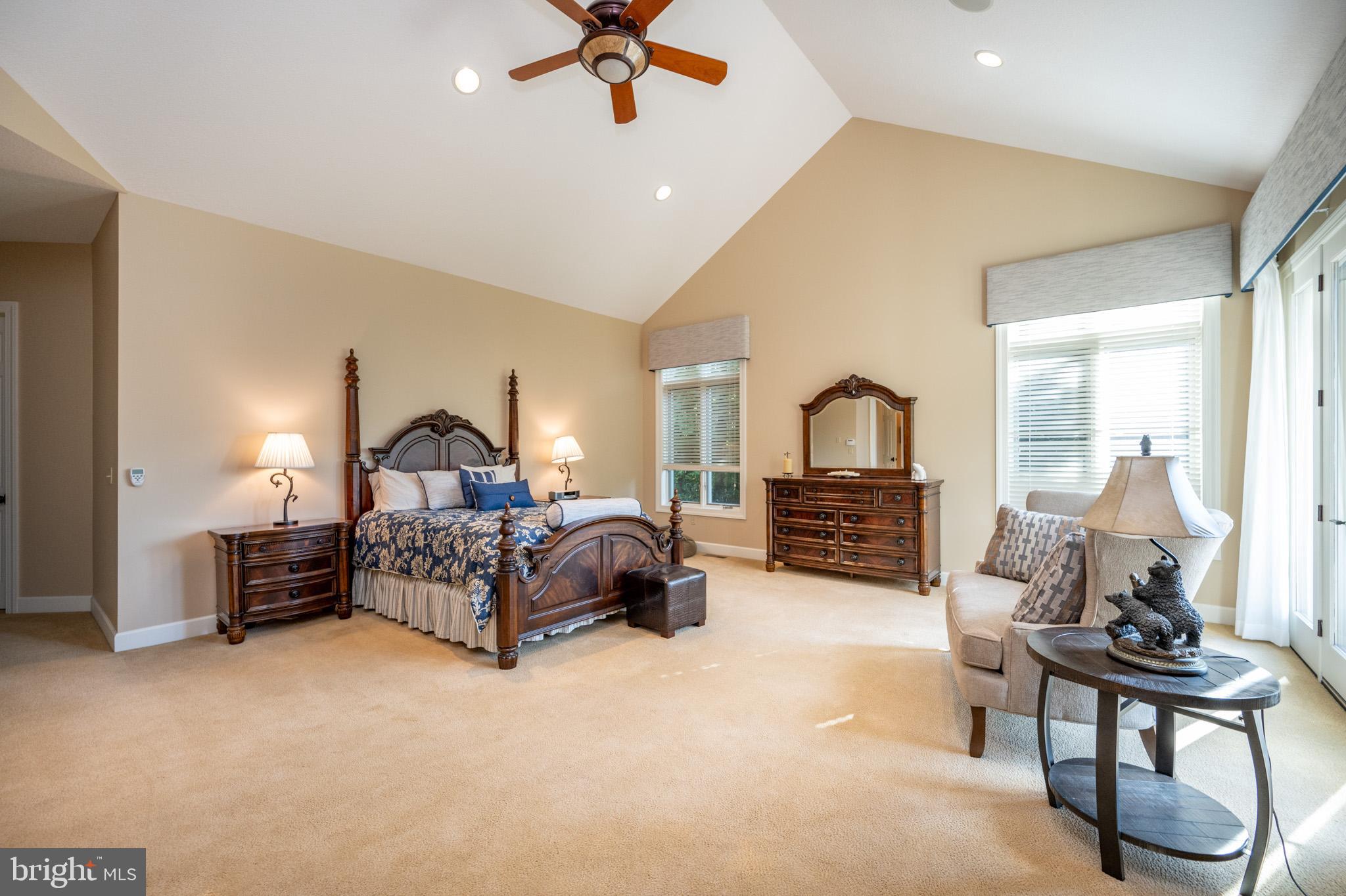 SANDY BEACH - Residential