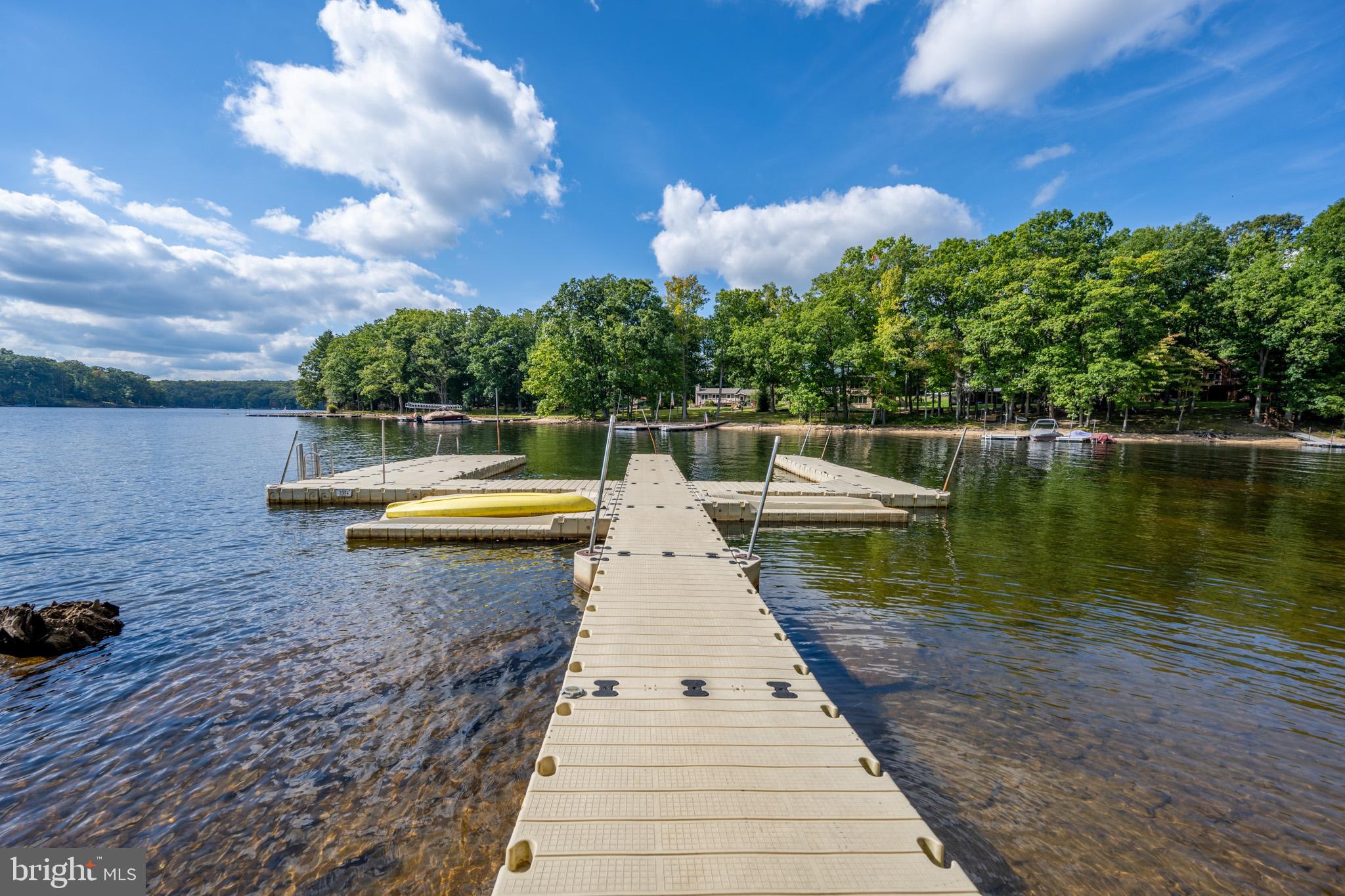 SANDY BEACH - Residential