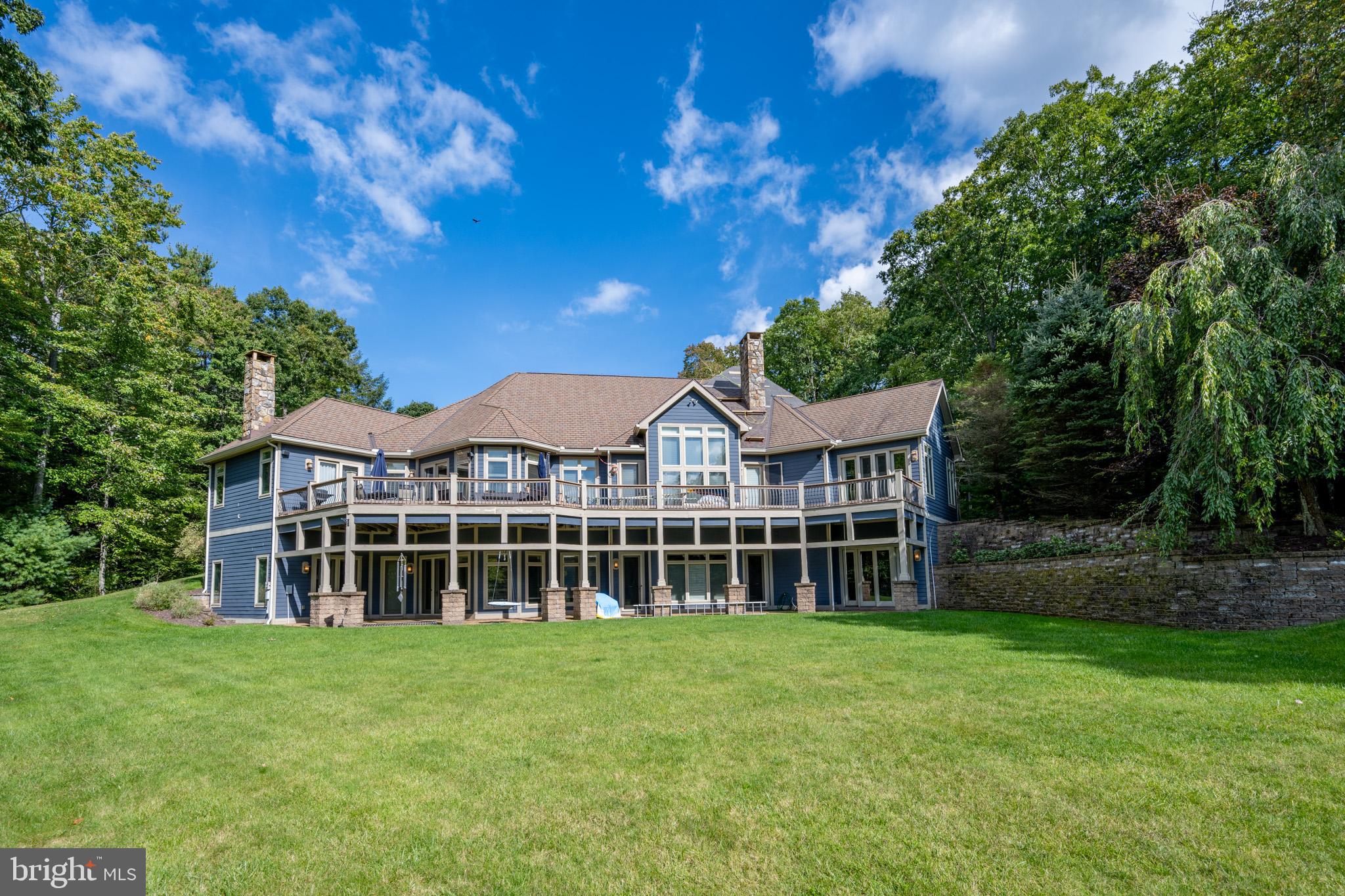 SANDY BEACH - Residential