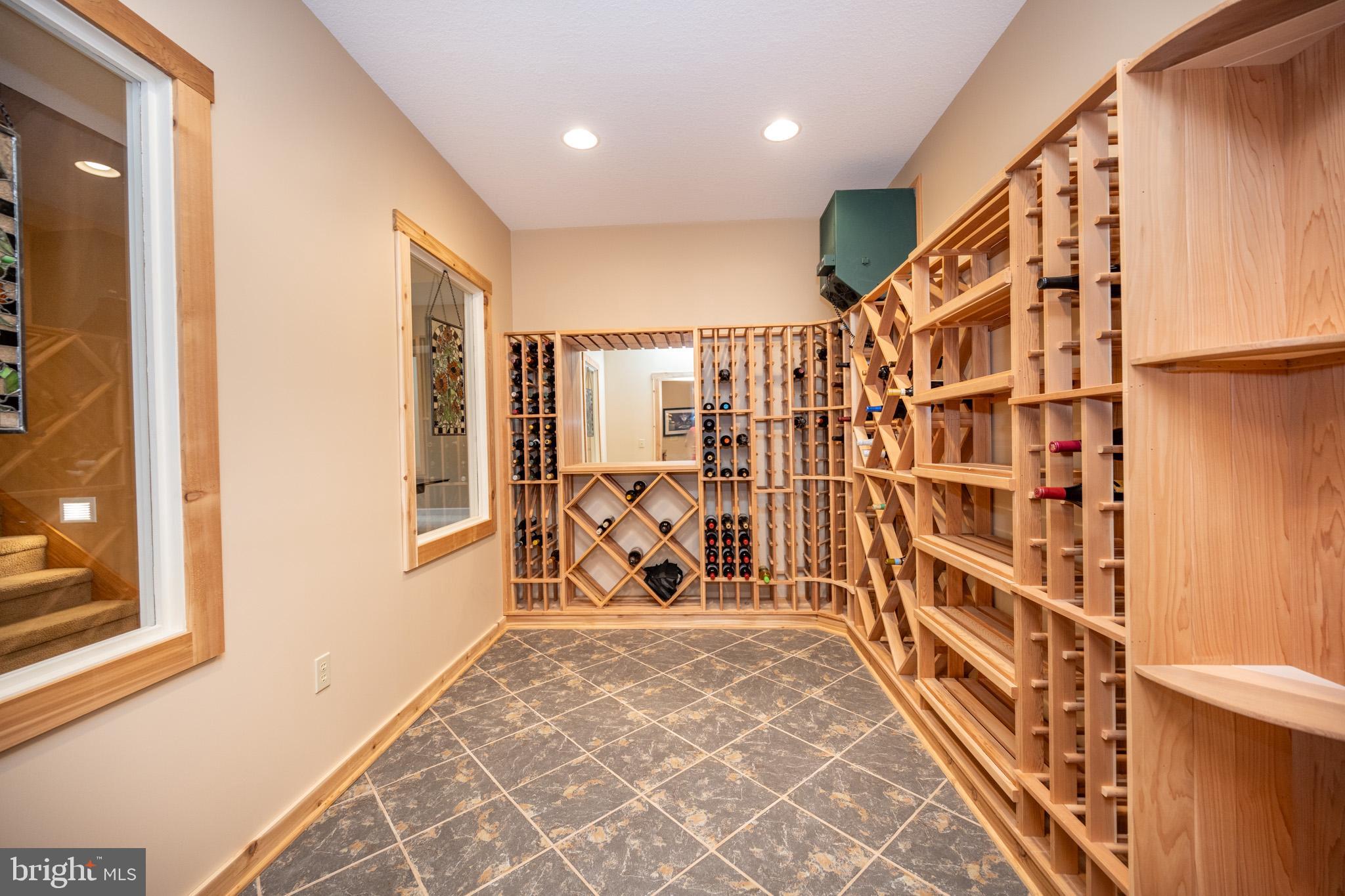 SANDY BEACH - Residential