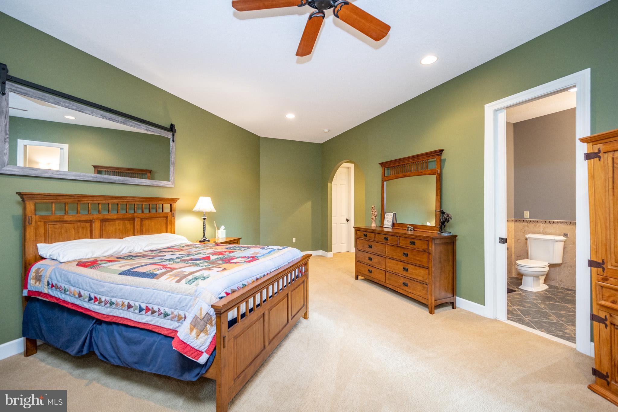 SANDY BEACH - Residential