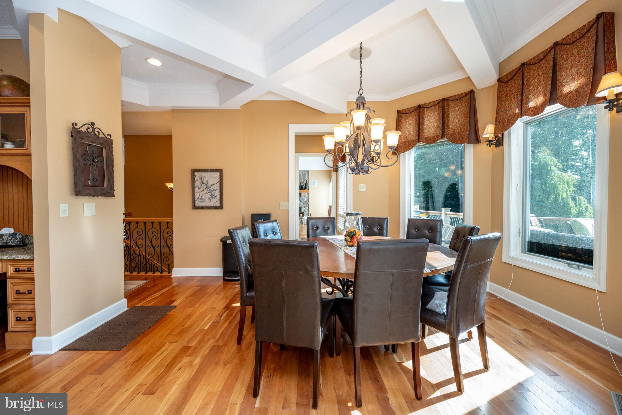 SANDY BEACH - Residential