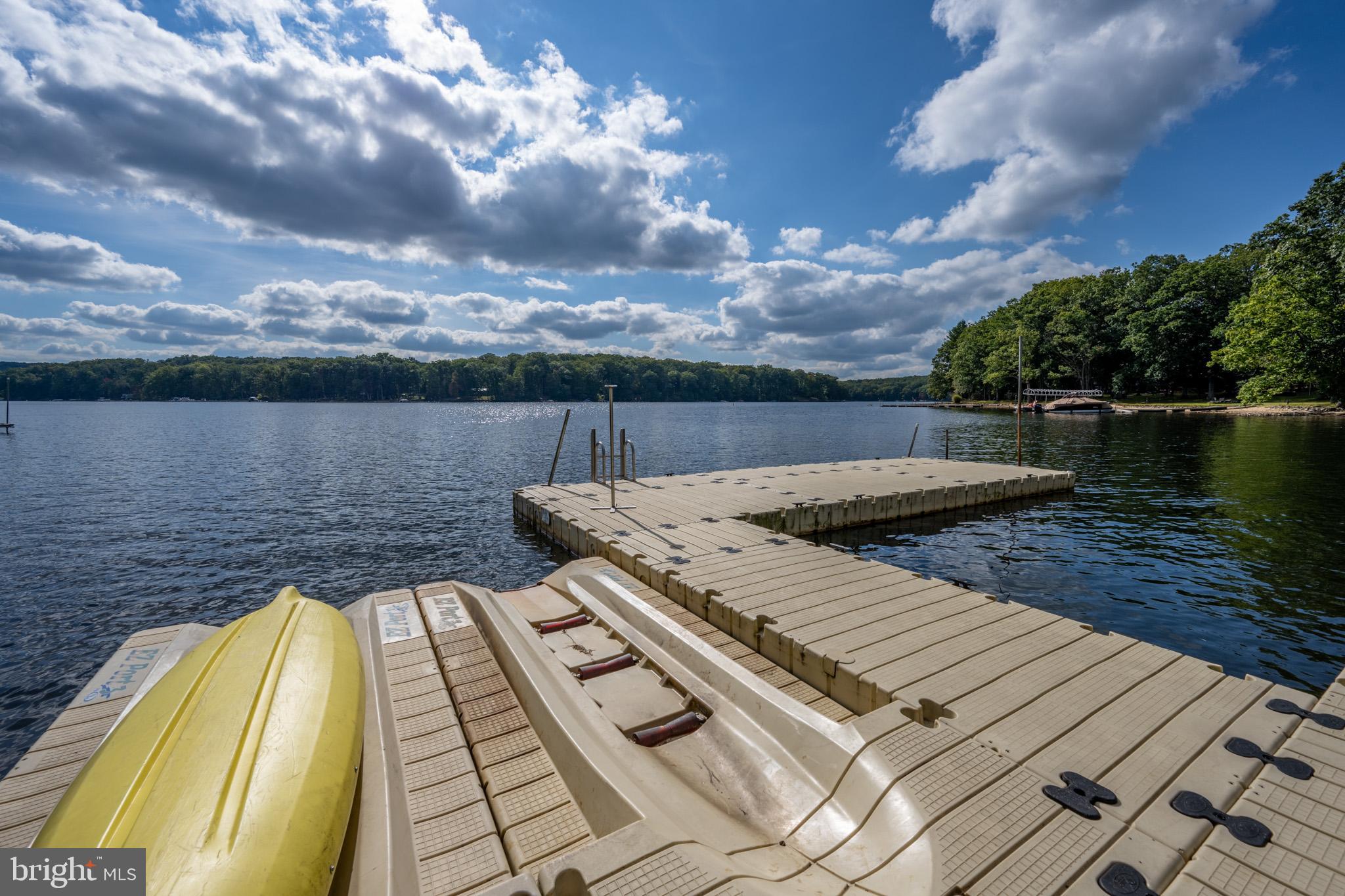 SANDY BEACH - Residential