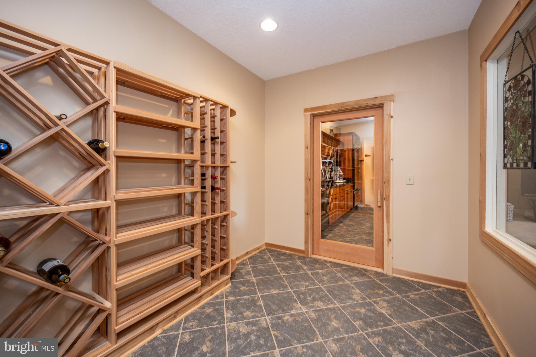 SANDY BEACH - Residential