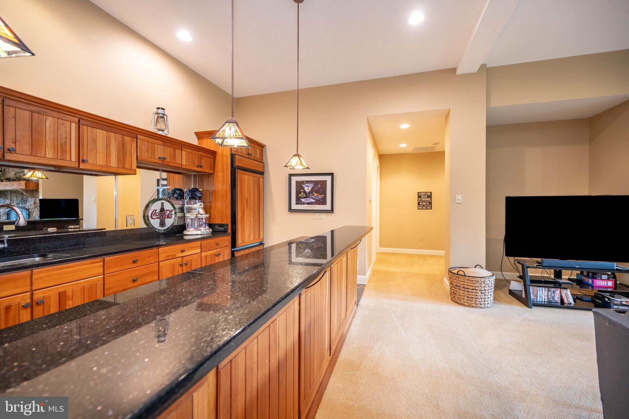 SANDY BEACH - Residential