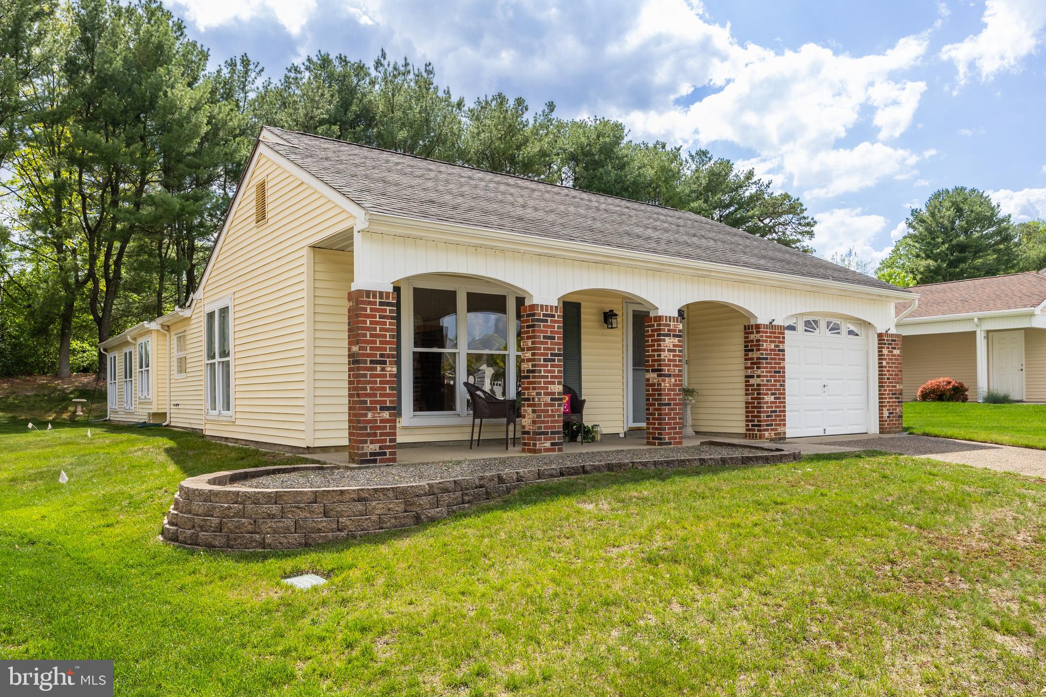 176 BUCKINGHAM DRIVE