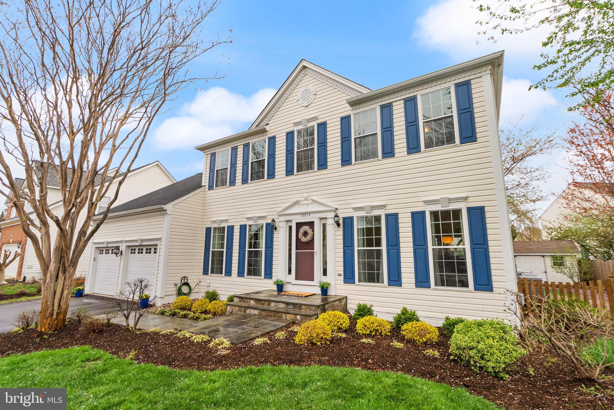 ALEXANDRAS GROVE AT BELMONT - Residential