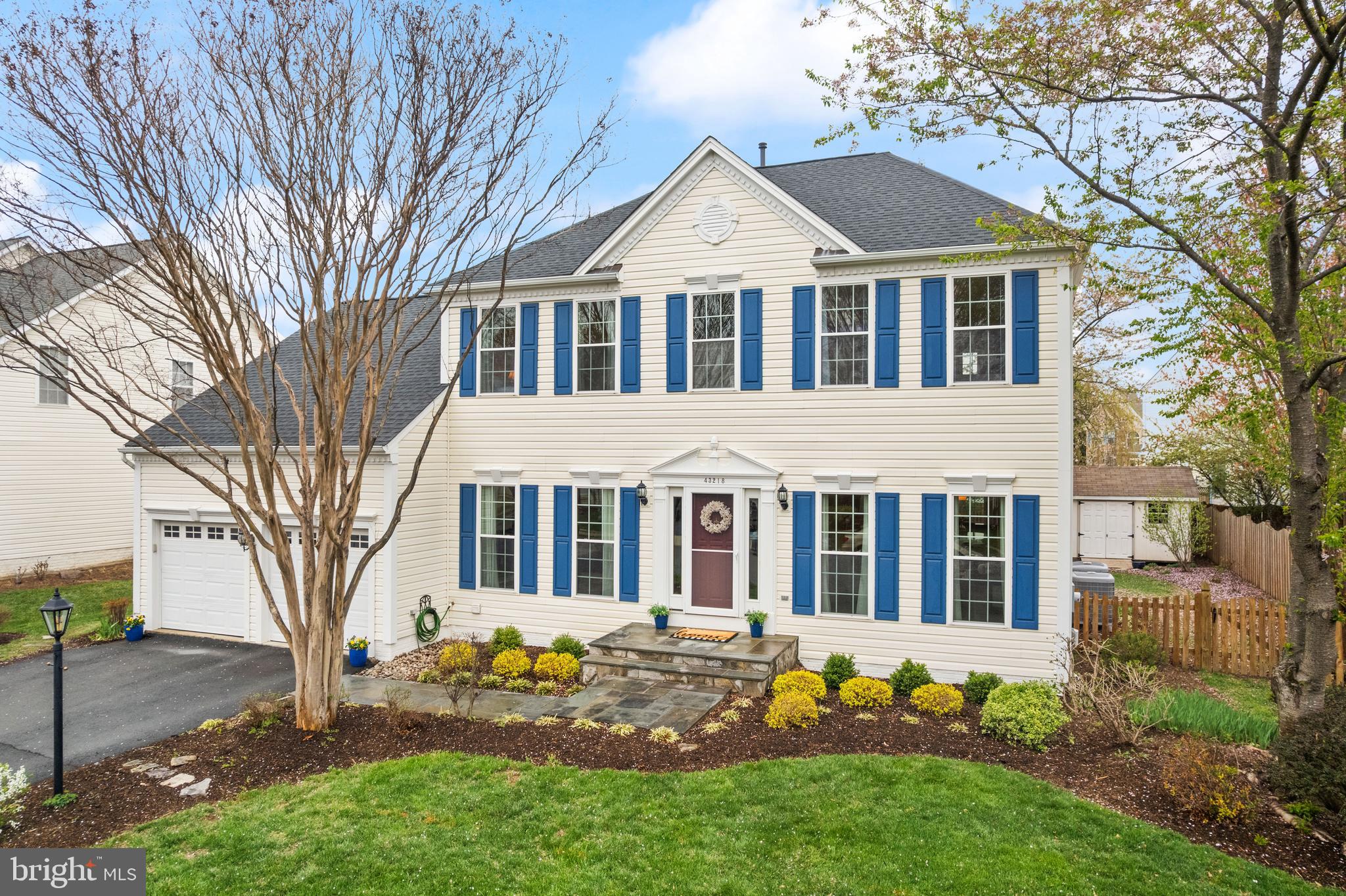 ALEXANDRAS GROVE AT BELMONT - Residential