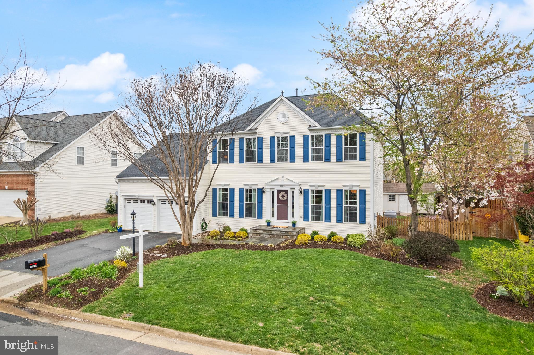 ALEXANDRAS GROVE AT BELMONT - Residential