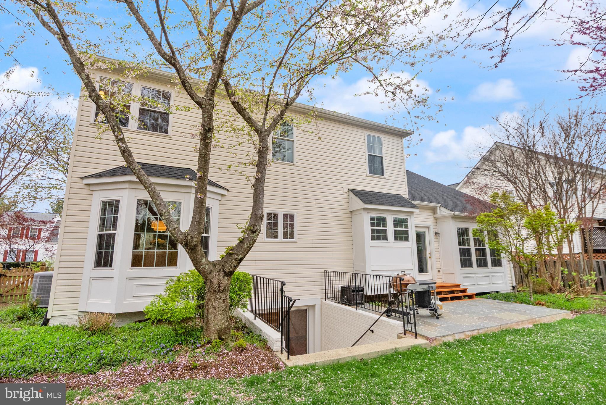 ALEXANDRAS GROVE AT BELMONT - Residential