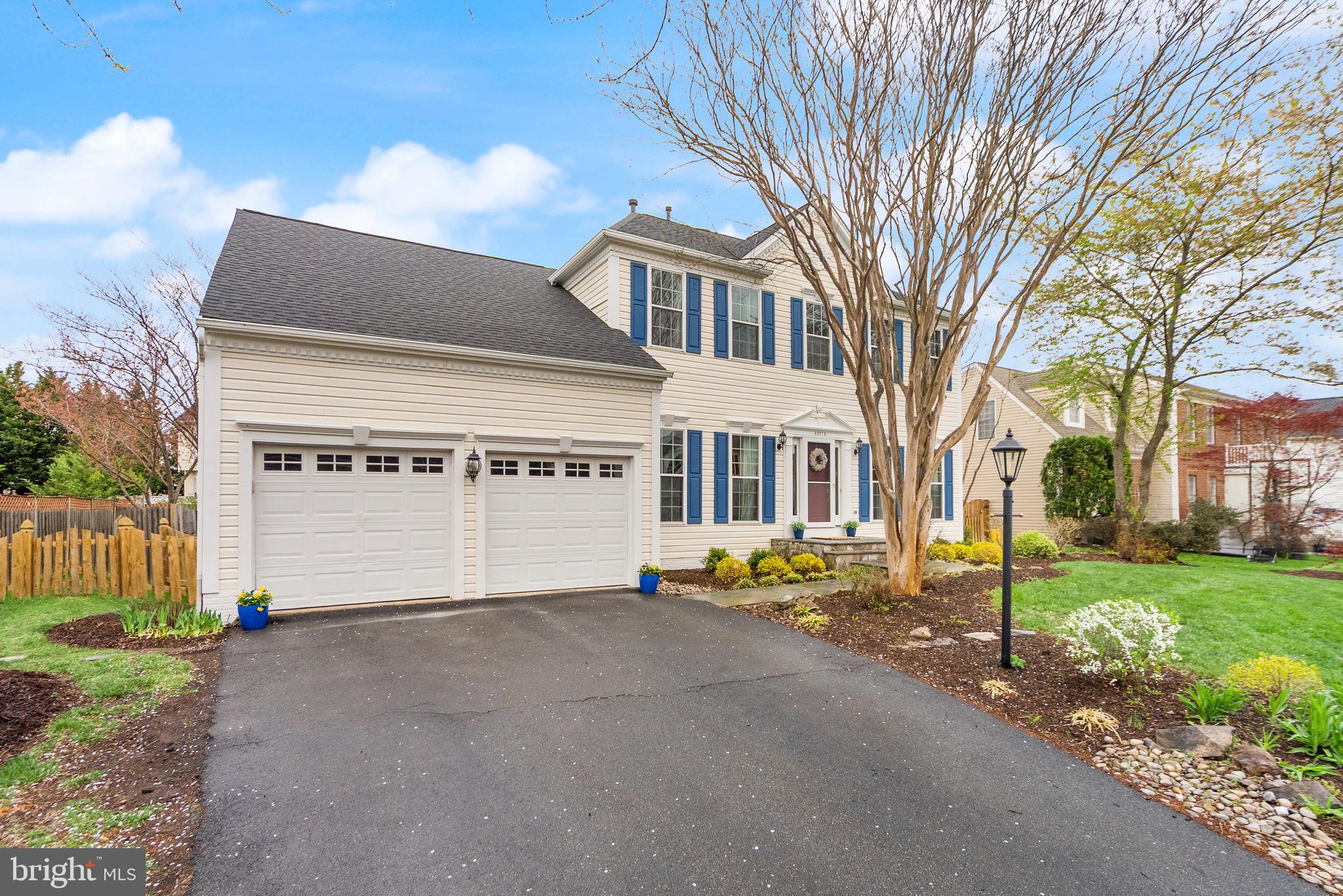 ALEXANDRAS GROVE AT BELMONT - Residential