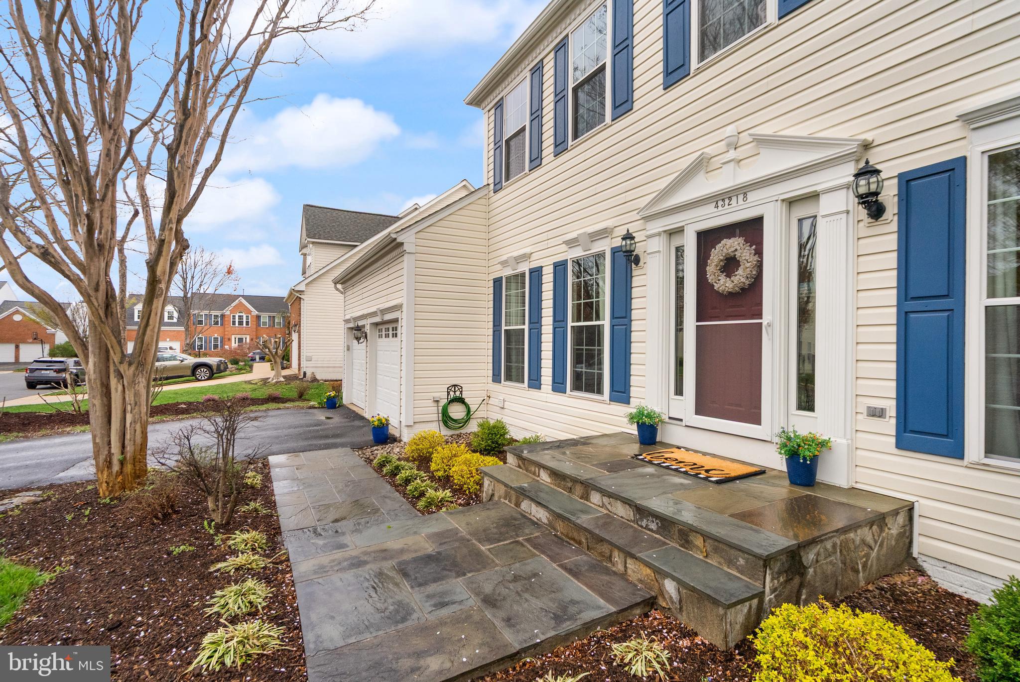 ALEXANDRAS GROVE AT BELMONT - Residential