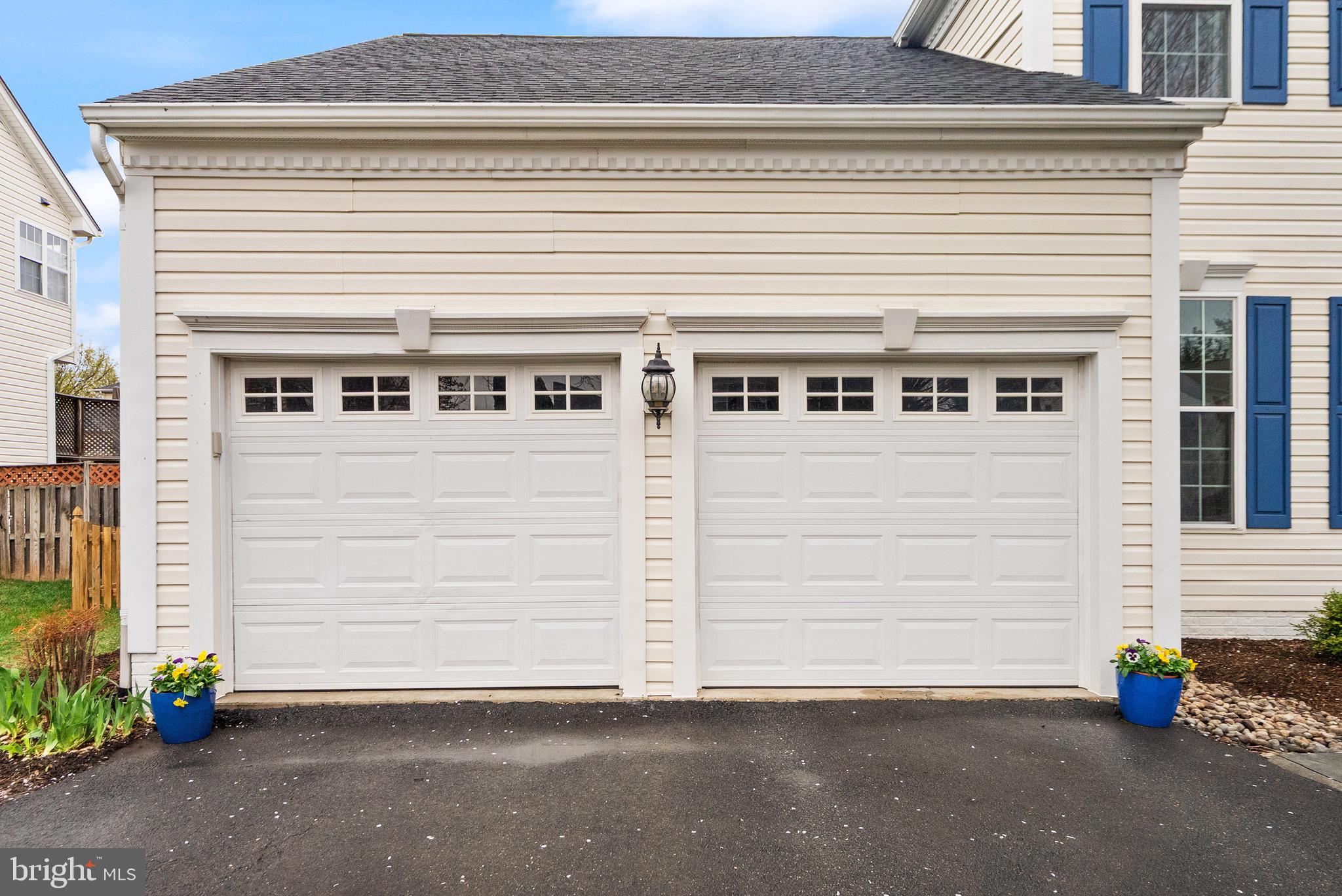 ALEXANDRAS GROVE AT BELMONT - Residential