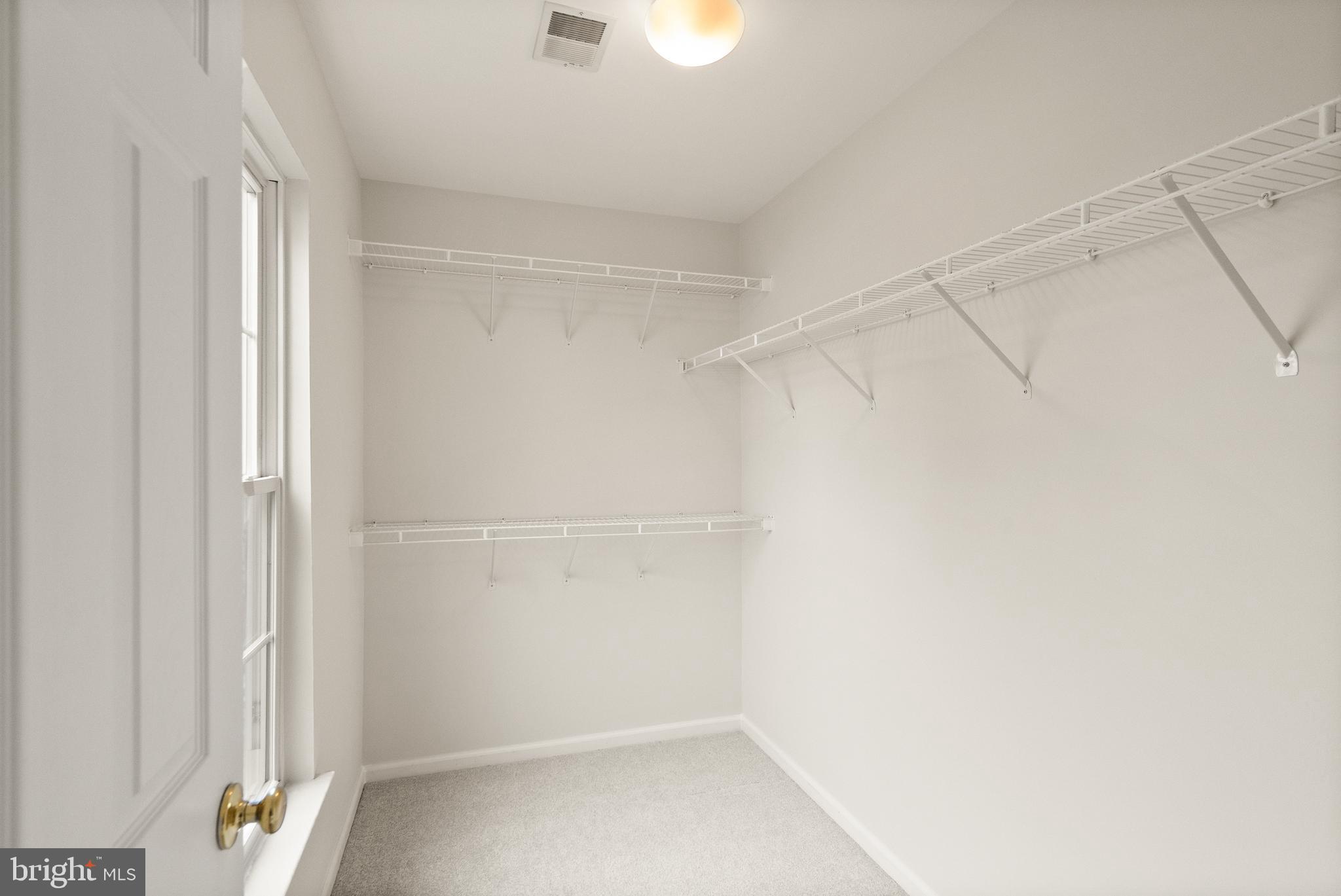 ALEXANDRAS GROVE AT BELMONT - Residential