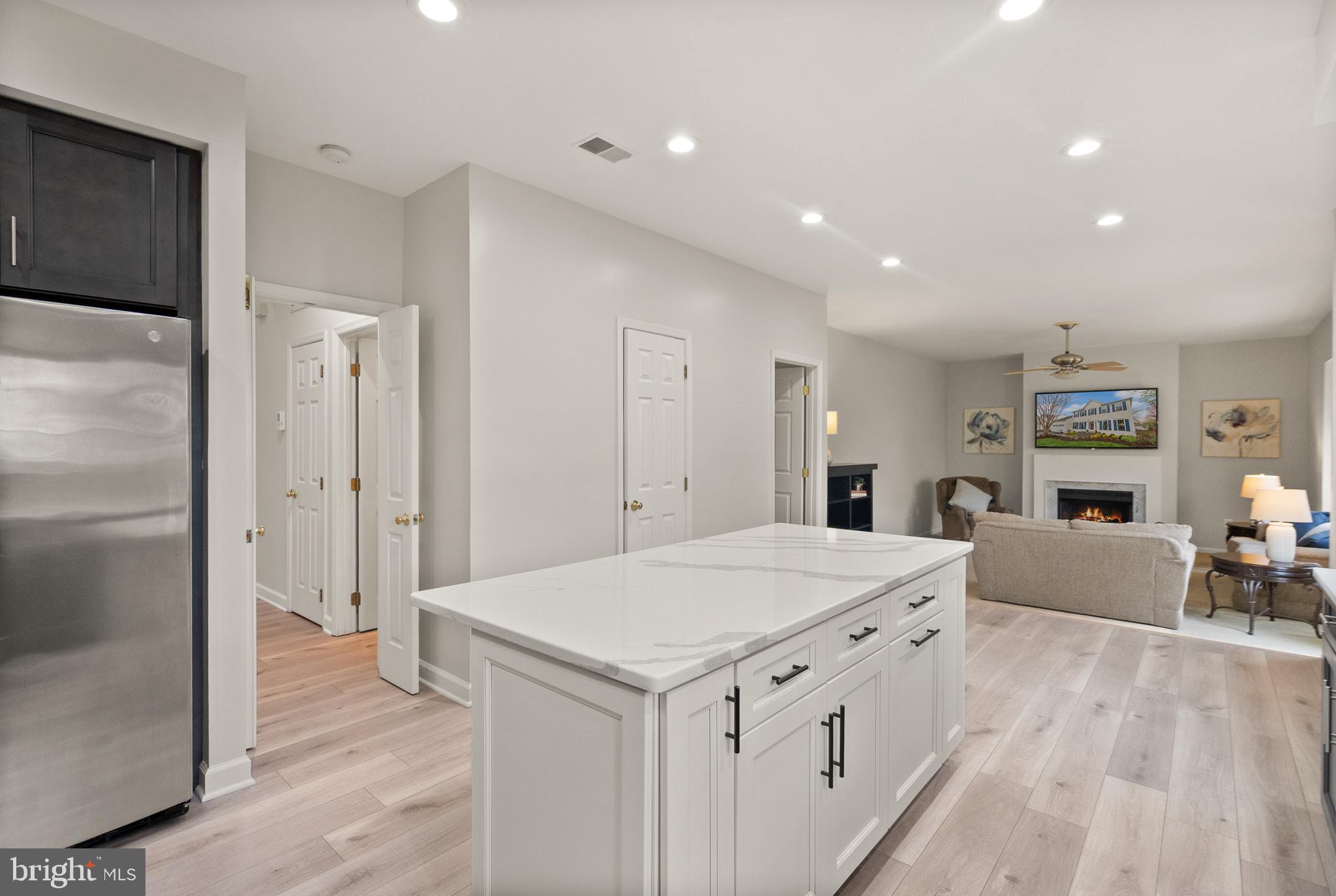 ALEXANDRAS GROVE AT BELMONT - Residential