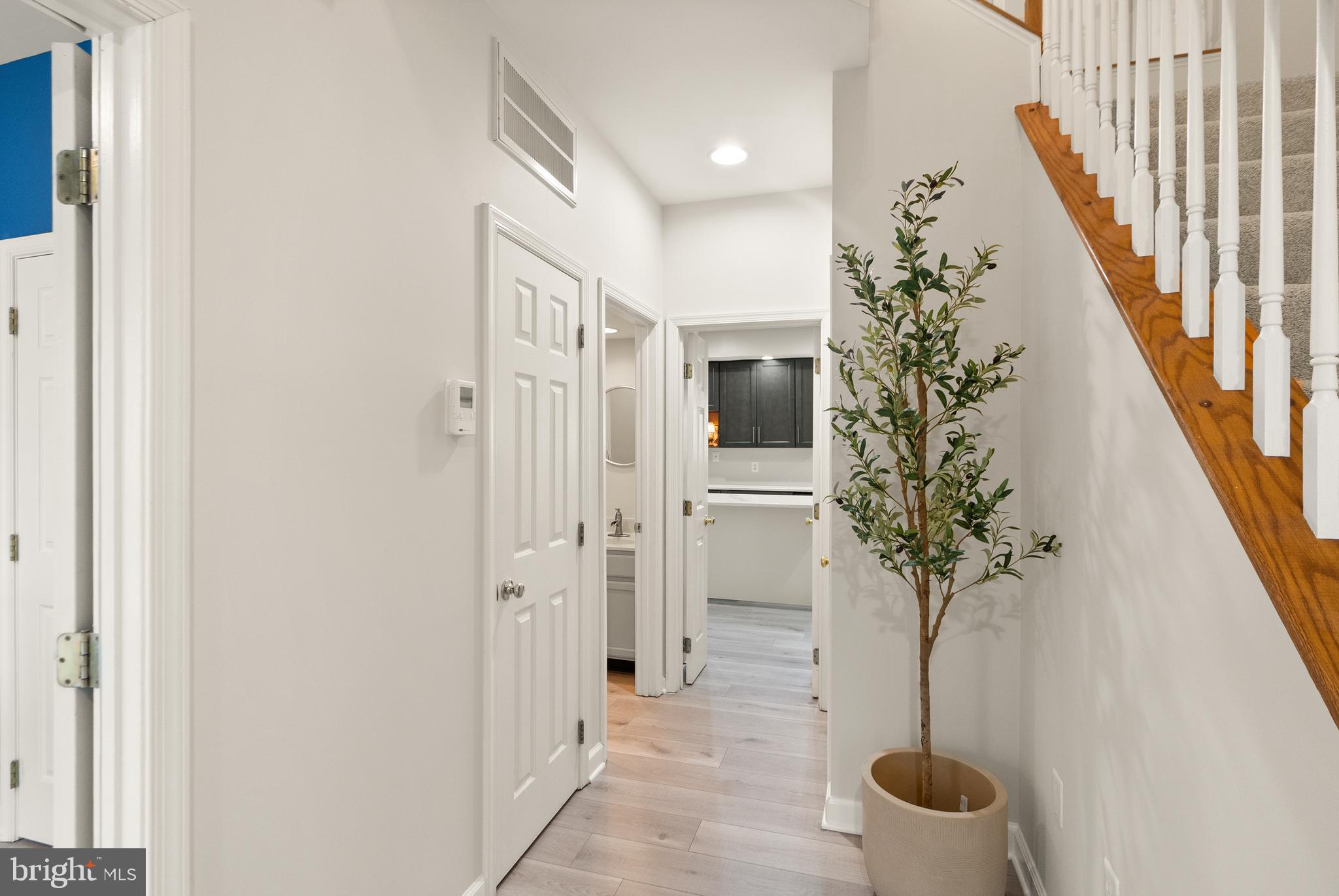 ALEXANDRAS GROVE AT BELMONT - Residential