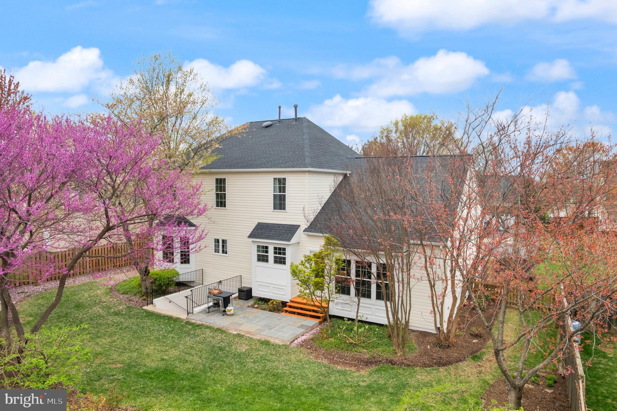 ALEXANDRAS GROVE AT BELMONT - Residential