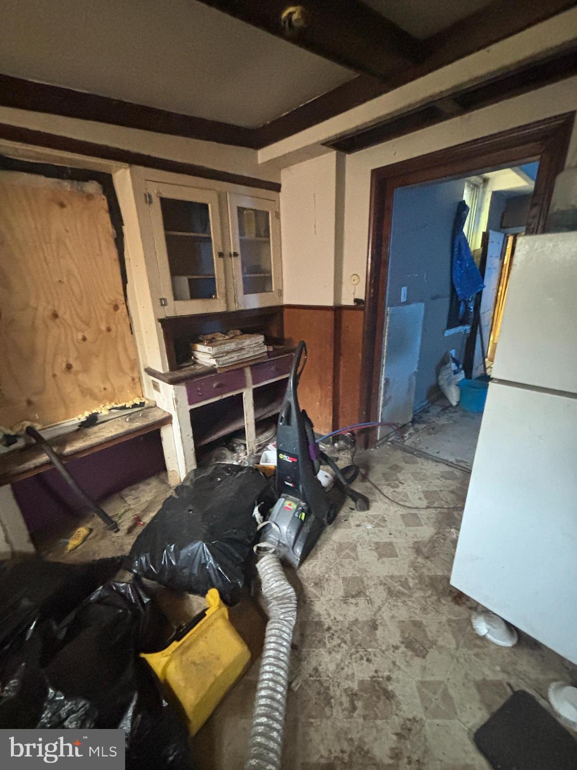 WISSAHICKON - Commercial Sale