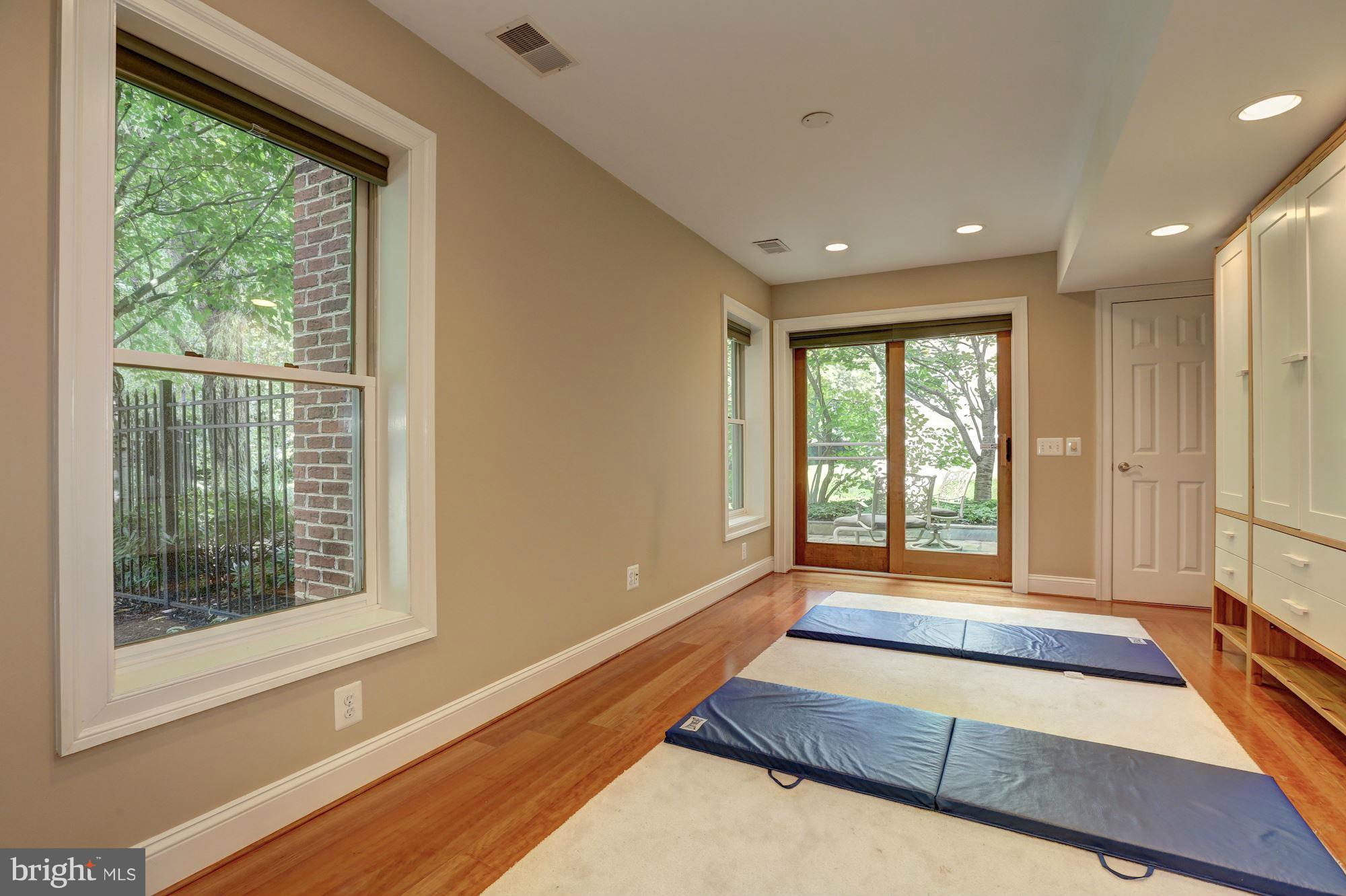 CLAGETT FARM - Residential