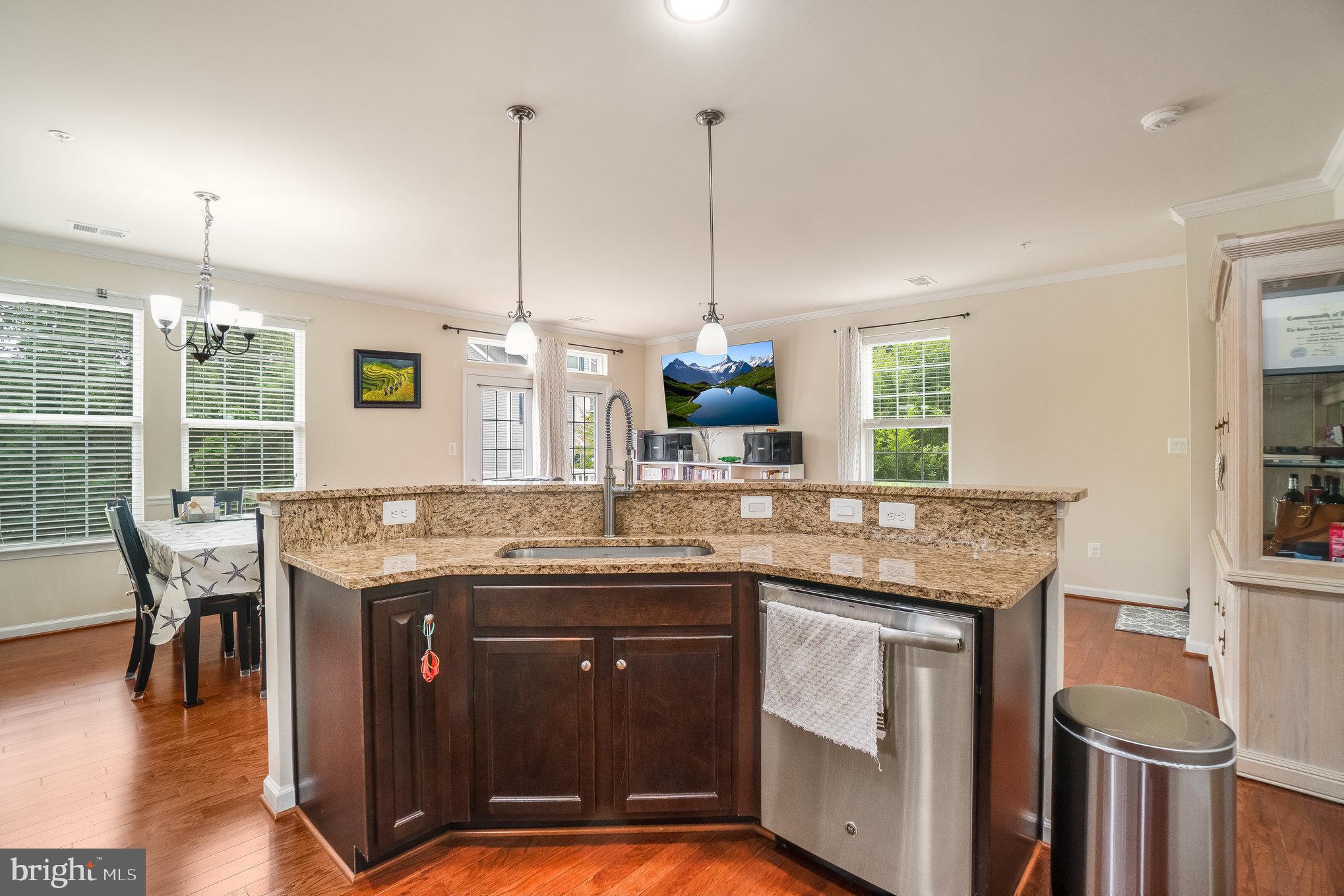 DANE RIDGE CONDO - Residential