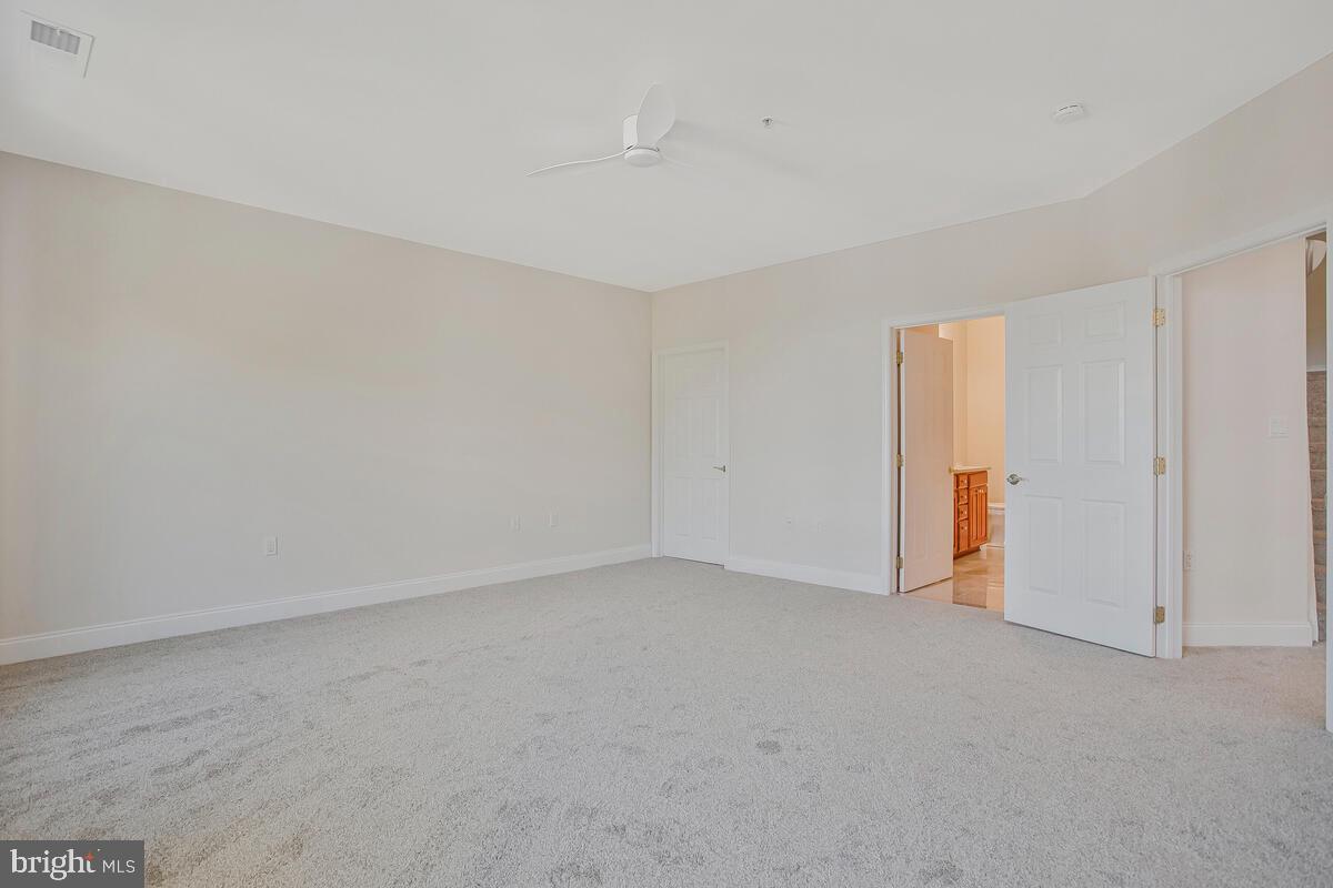 SNOWDEN OVERLOOK - Residential