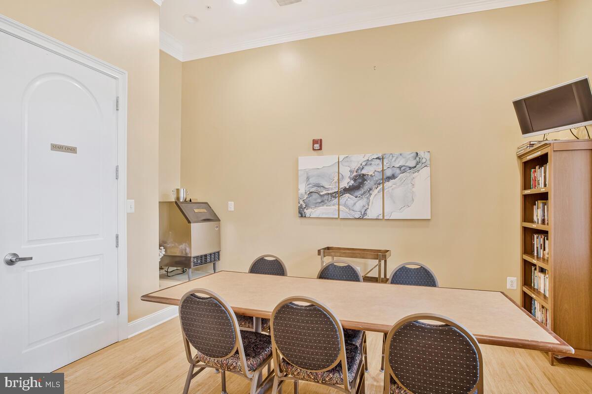 SNOWDEN OVERLOOK - Residential