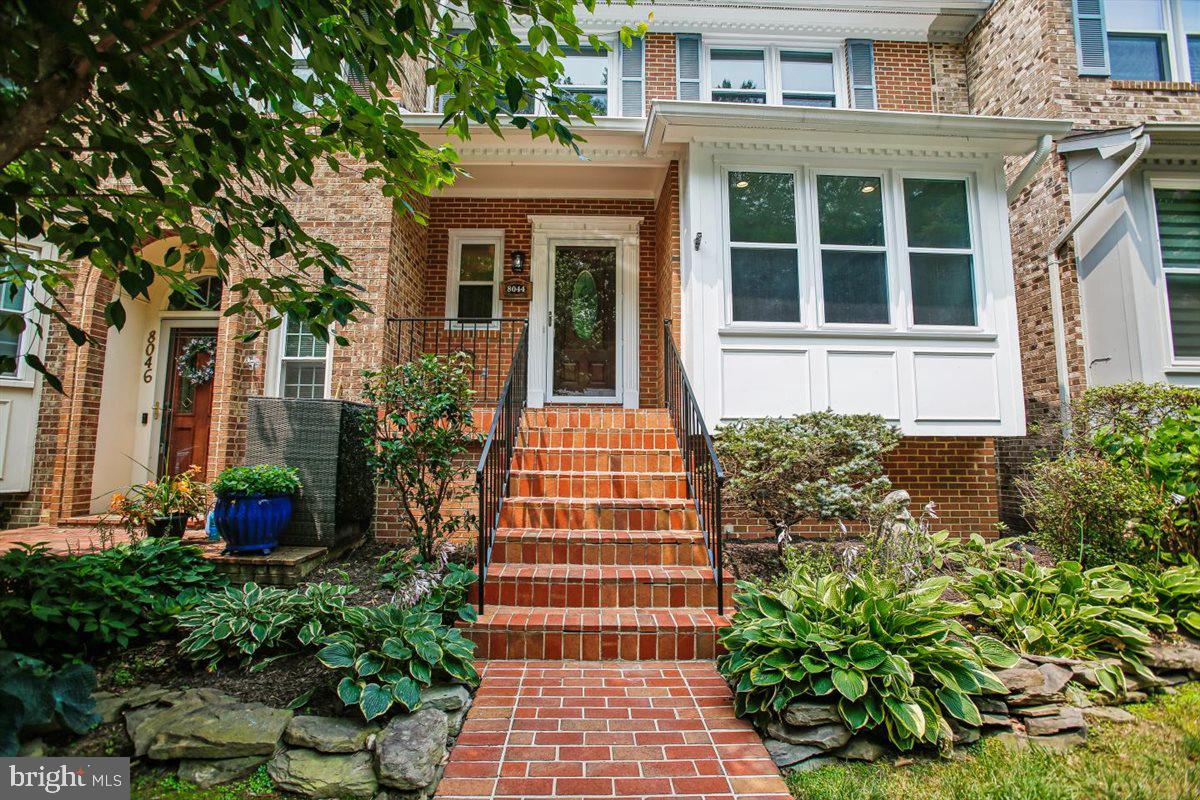 8044 GALLA KNOLL CIRCLE