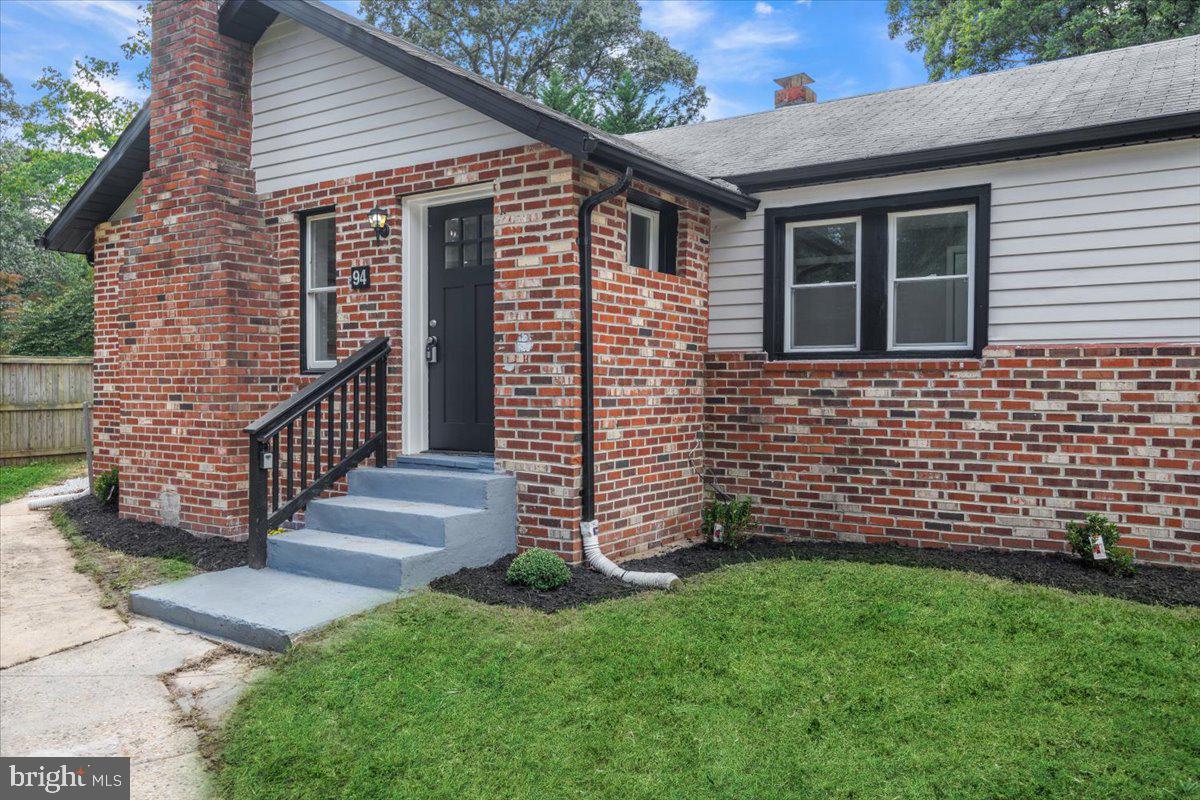 94 PINE ROAD